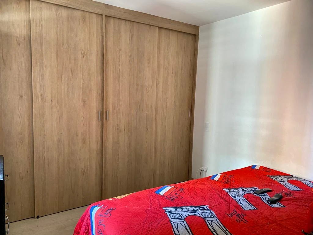 Apartamento en arriendo en los colores