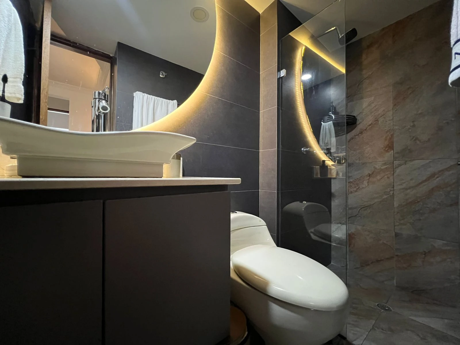 Arriendo Apartamento en el Poblado