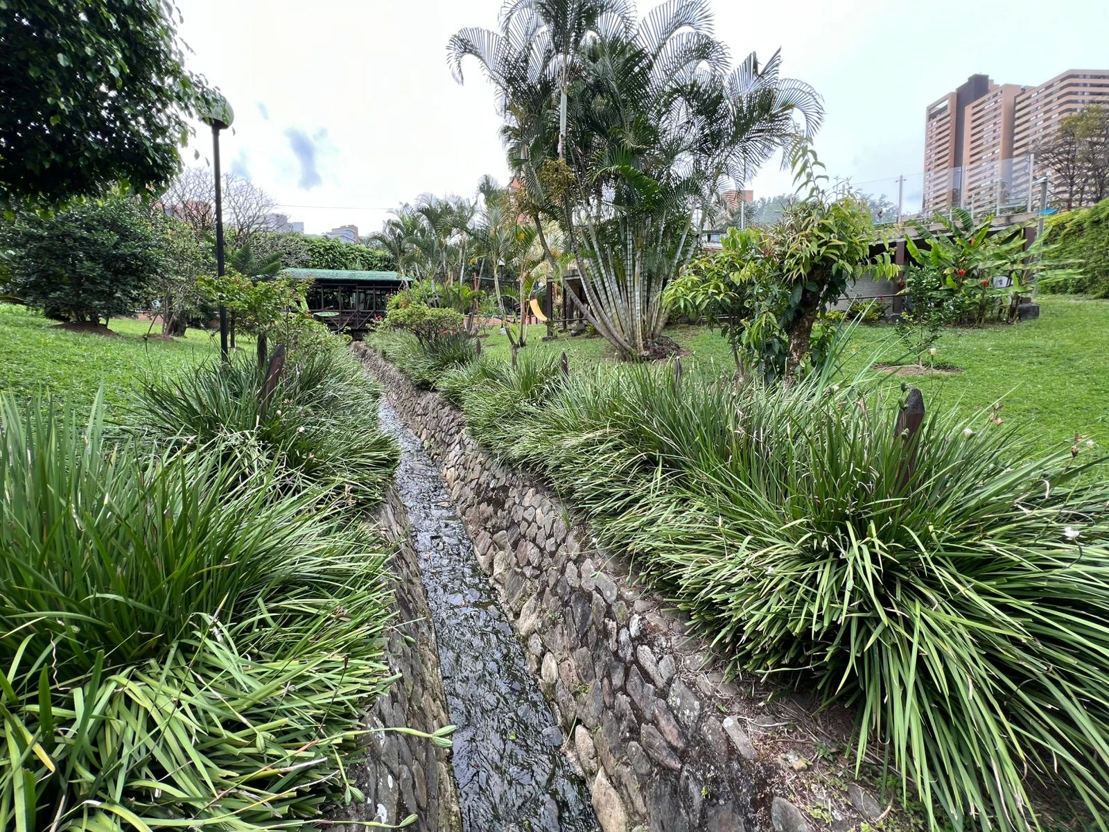 Arriendo Apartamento en el Poblado