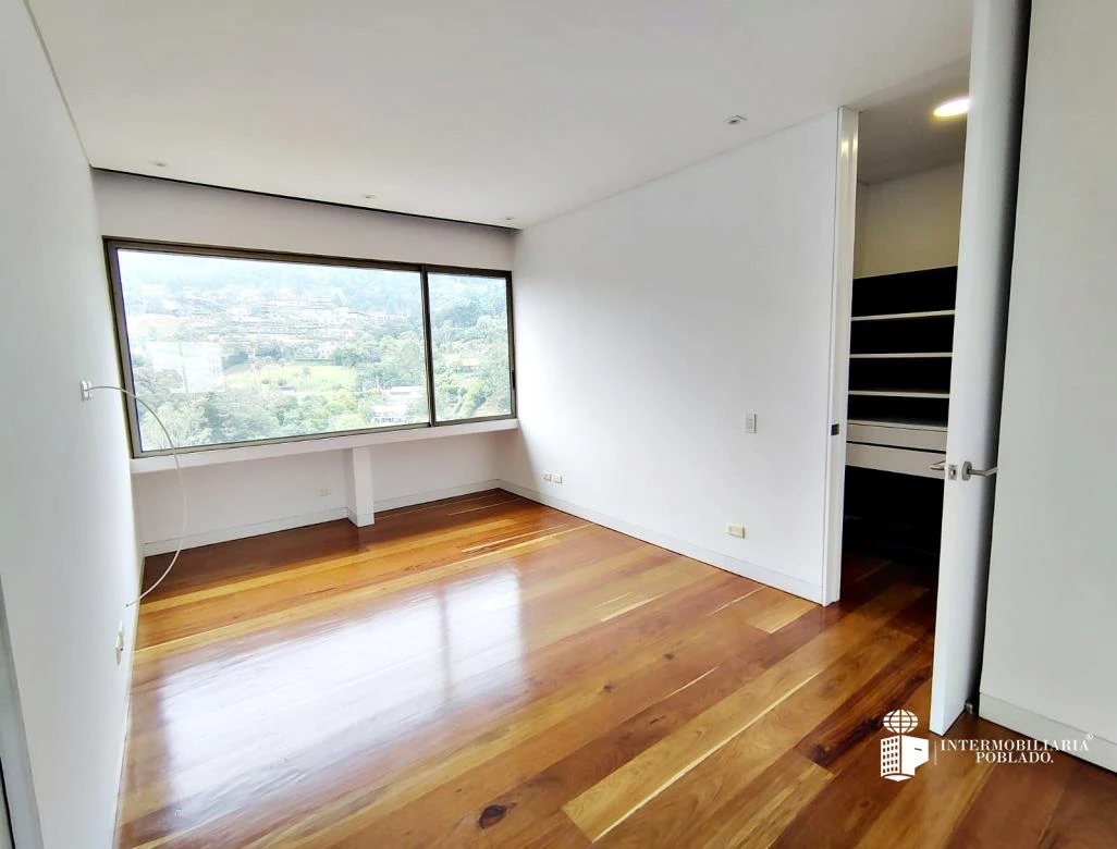 Apartamento en arriendo sector Las Palmas