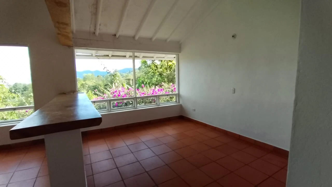 Casa lote en arriendo en Pontezuela