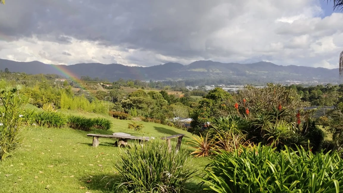 Casa lote en arriendo en Pontezuela