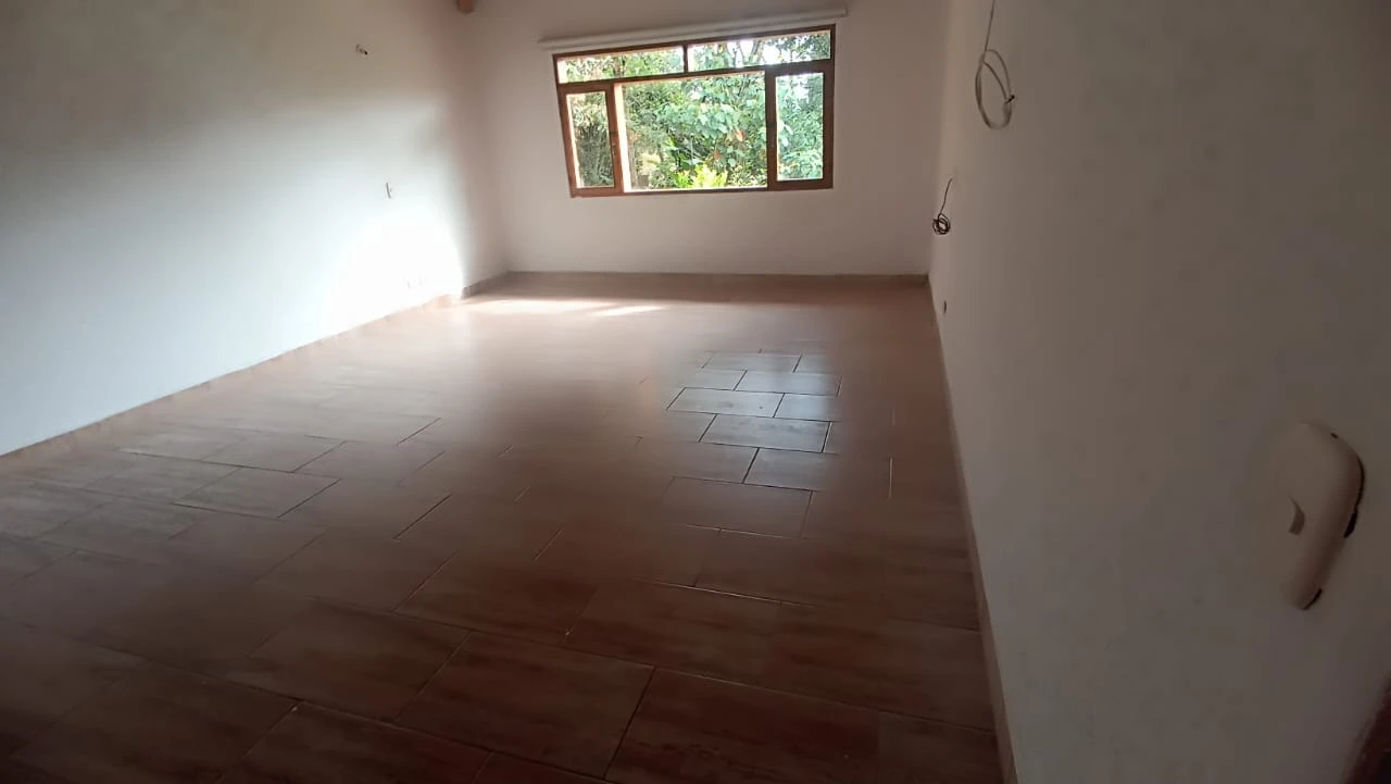 Casa campestre en arriendo en Rionegro sector Barro blanco