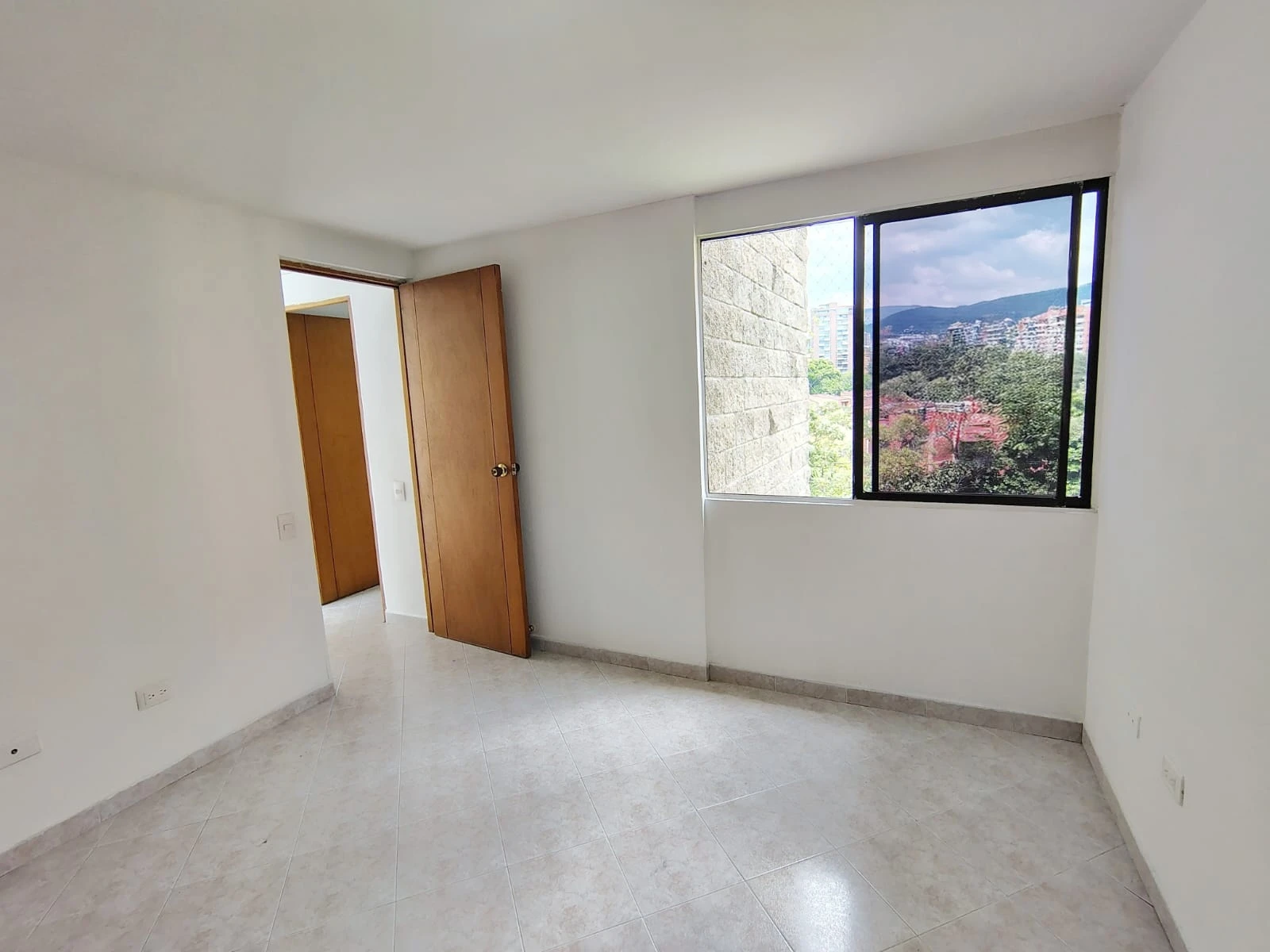 Apartamento en arriendo sector las Vegas 