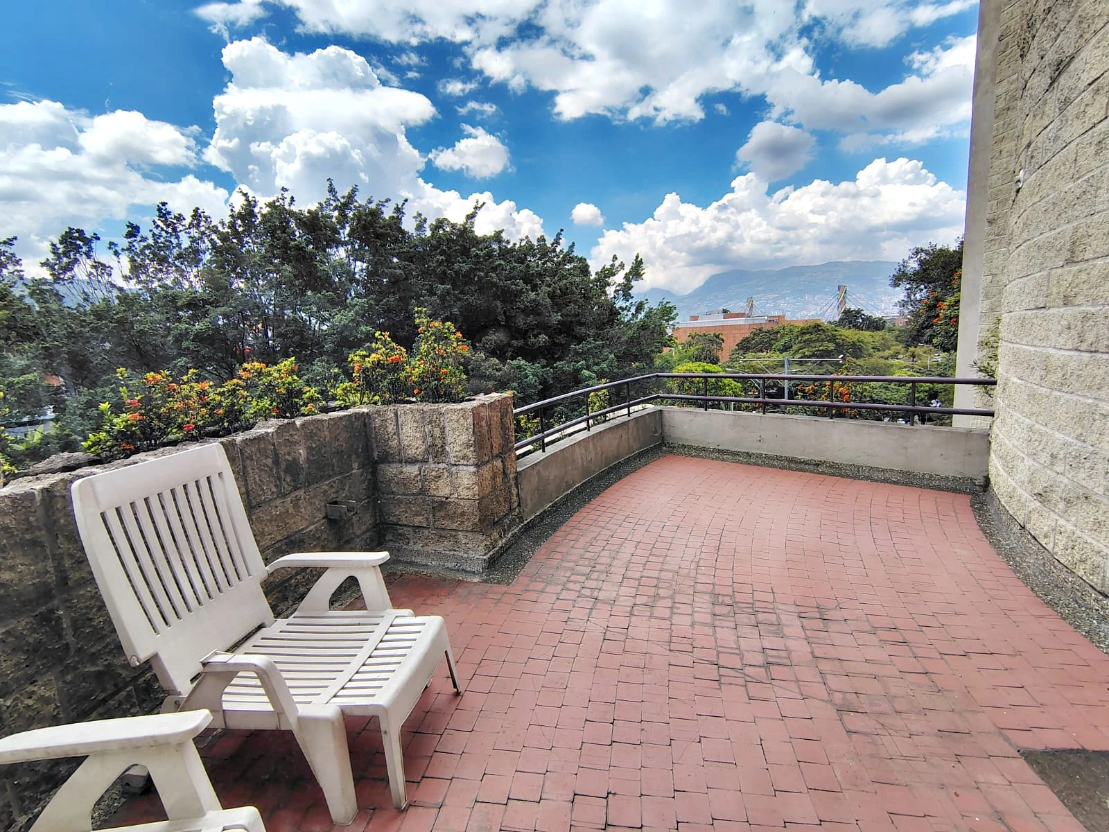 Apartamento en arriendo sector las Vegas 