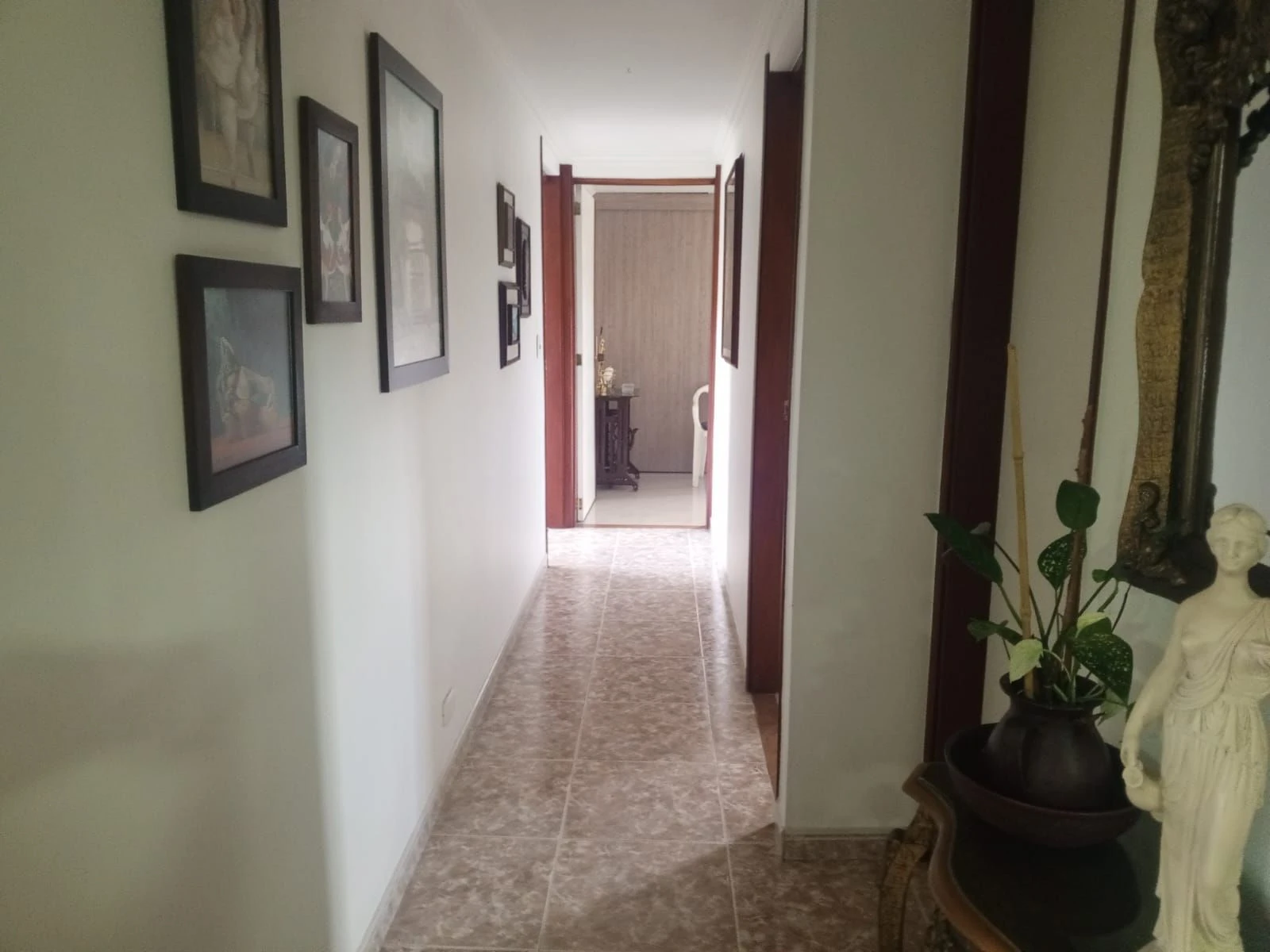 Apartamento en venta en laureles