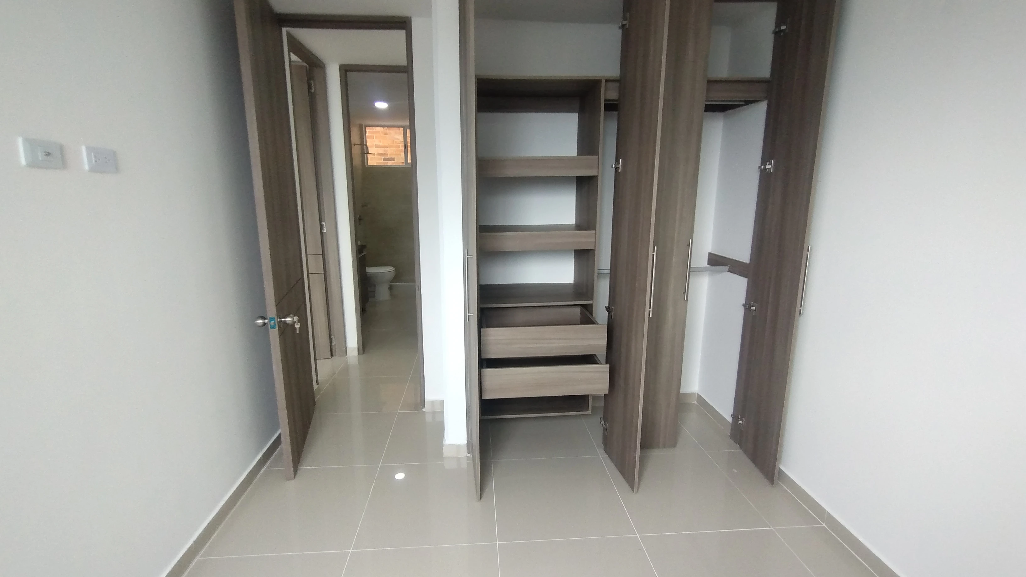 APARTAMENTO EN ARRIENDO LOS ALPES - BARRANQUILLA 