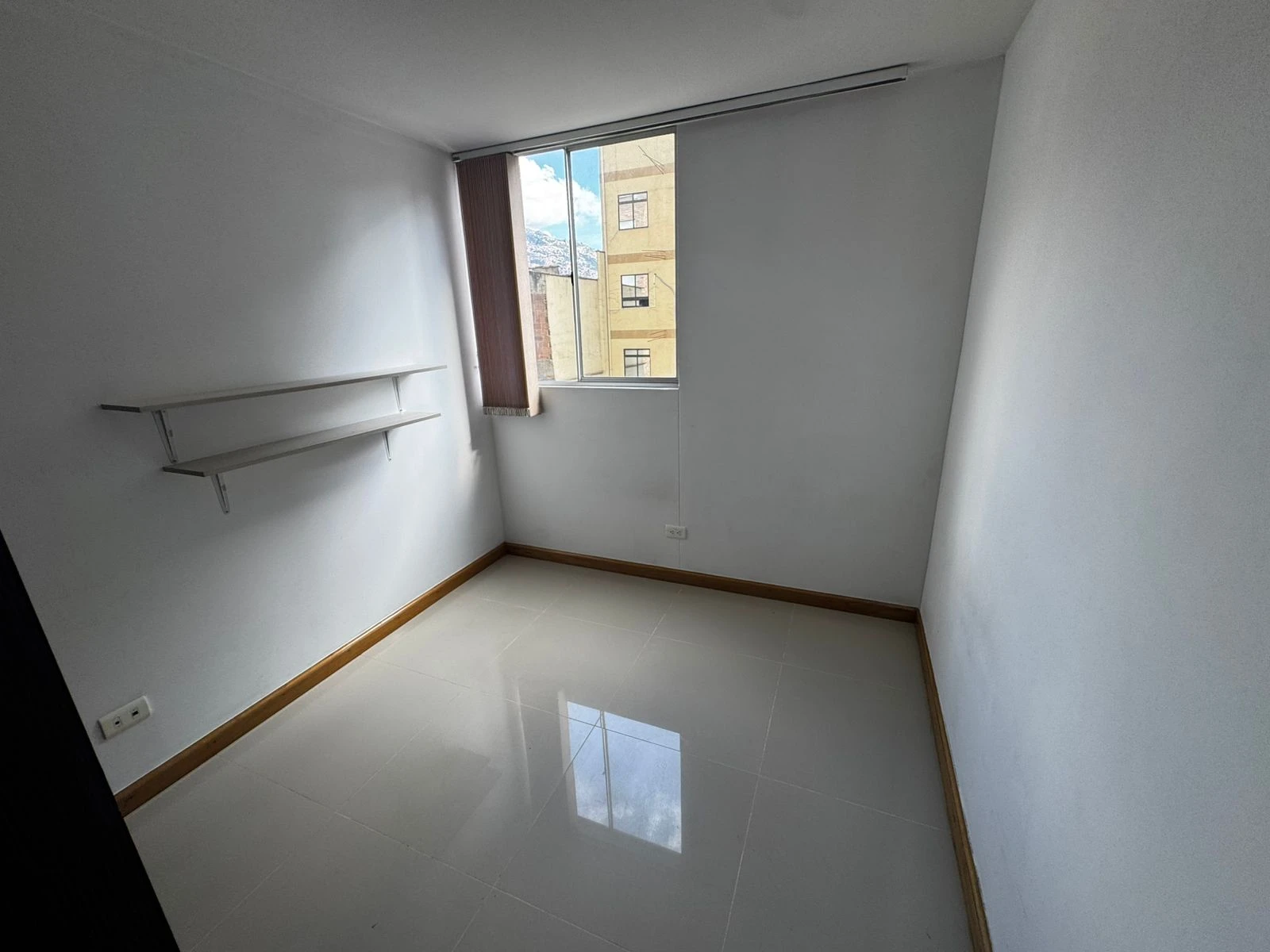 Apartamento en arriendo sector Cabañas.