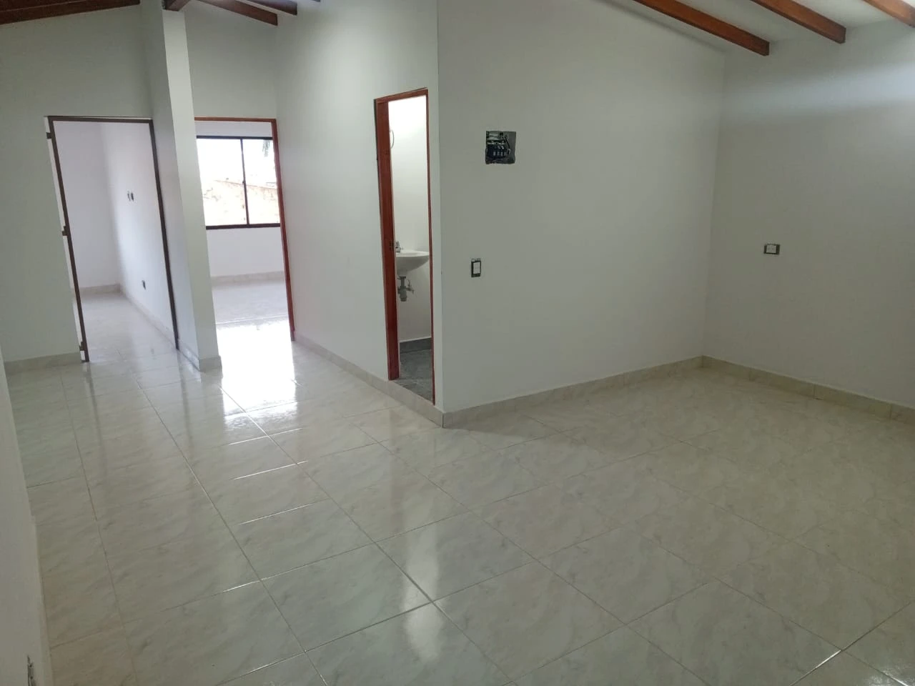 Apartamento en arriendo en San Javier, Laureles 