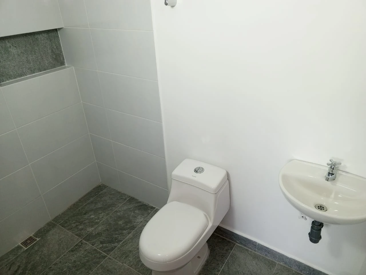 Apartamento en arriendo en San Javier, Laureles 