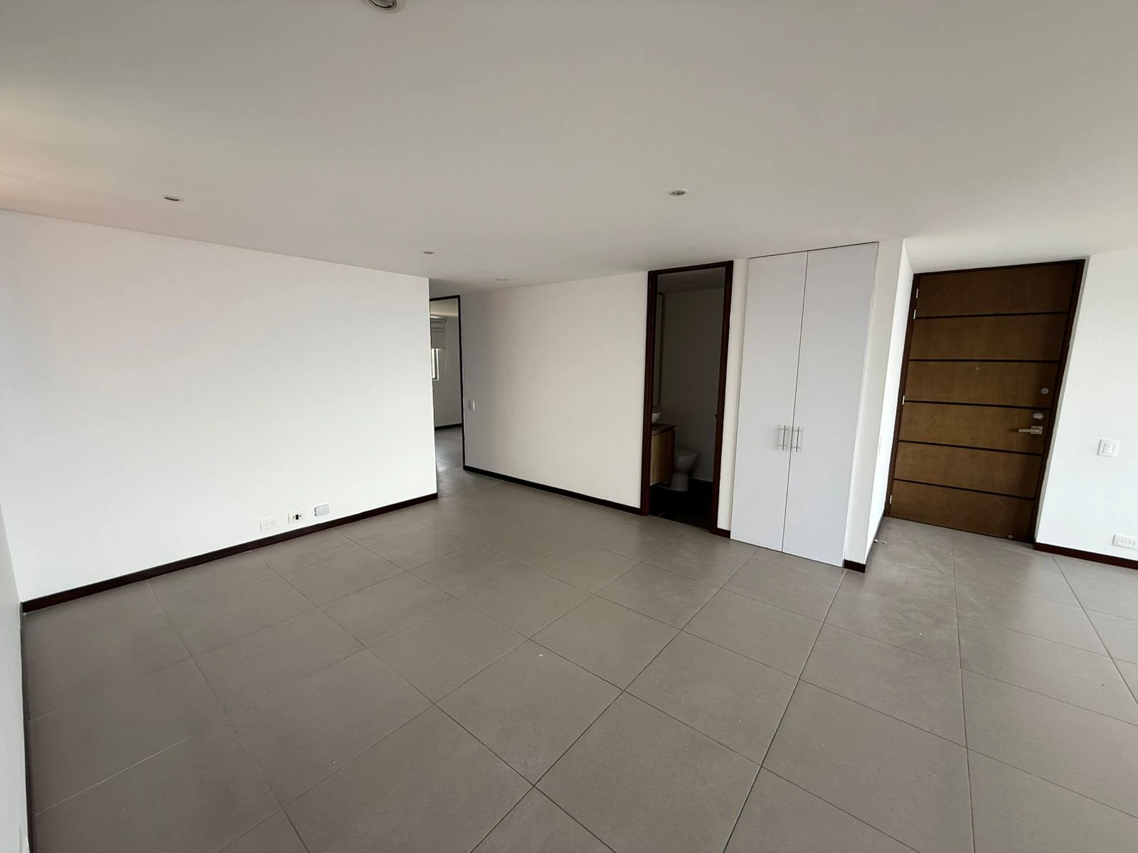Apartamento en arriendo sector las palmas