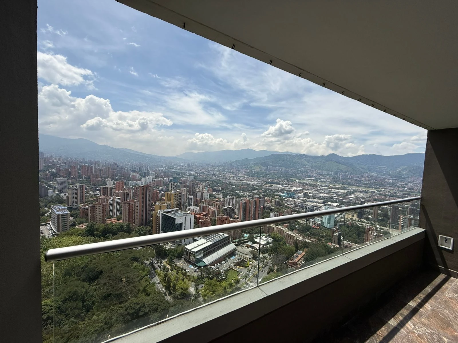 Apartamento en arriendo sector las palmas