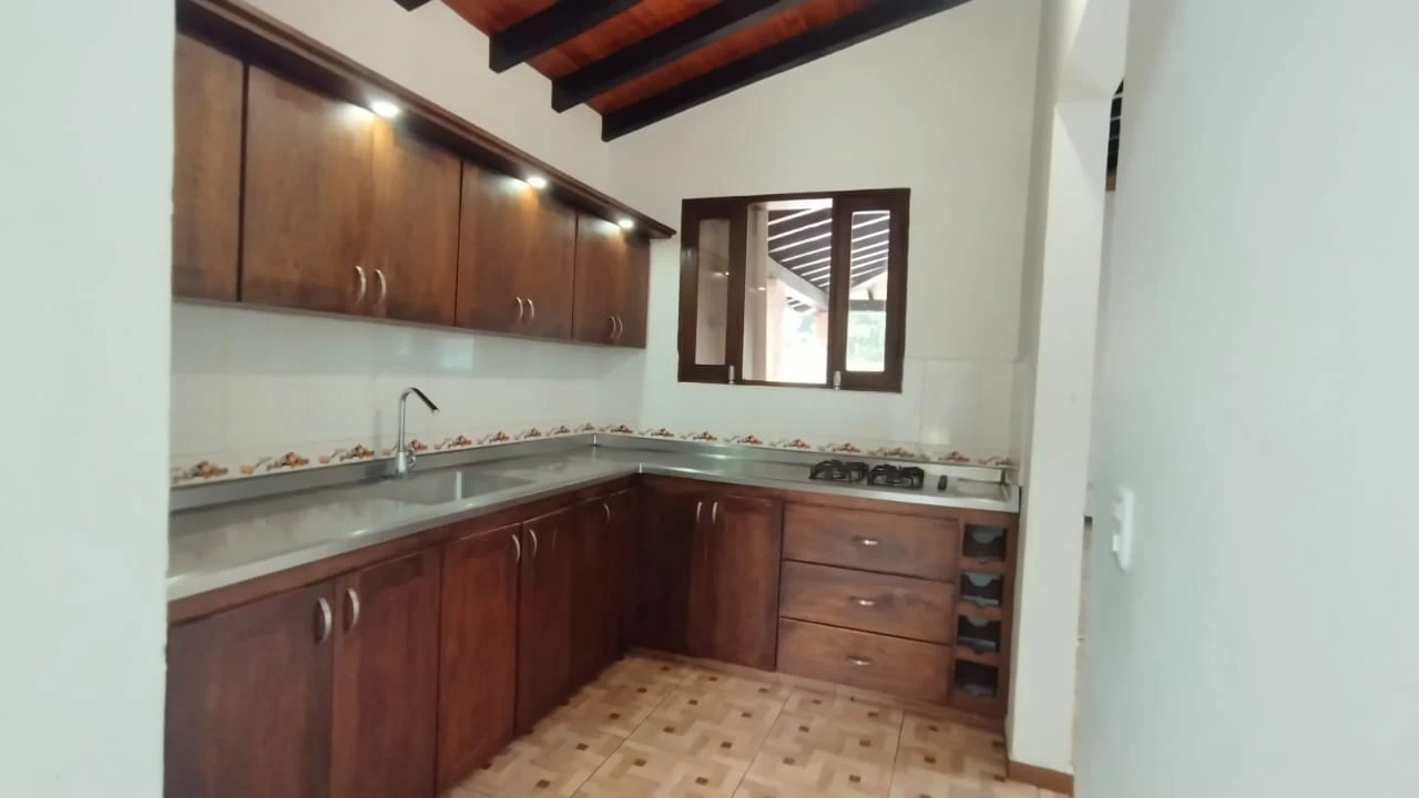 Casa lote en renta en cabeceras