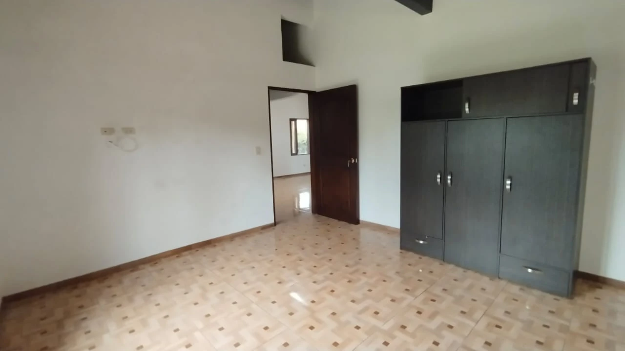 Casa lote en renta en cabeceras