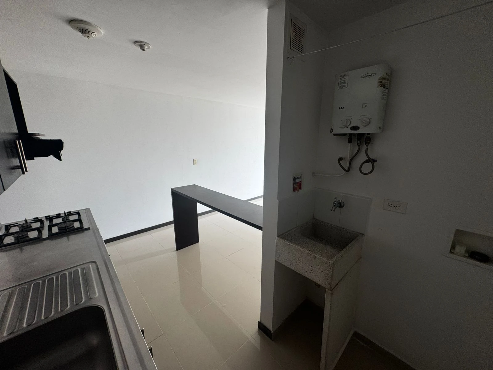 Apartaestudio en arriendo sector Niquia.