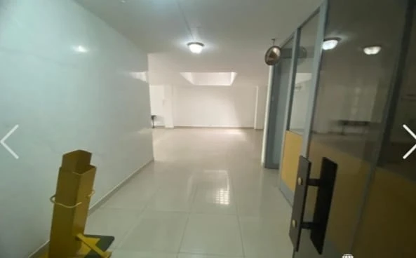 Vendo Oficina en el Poblado