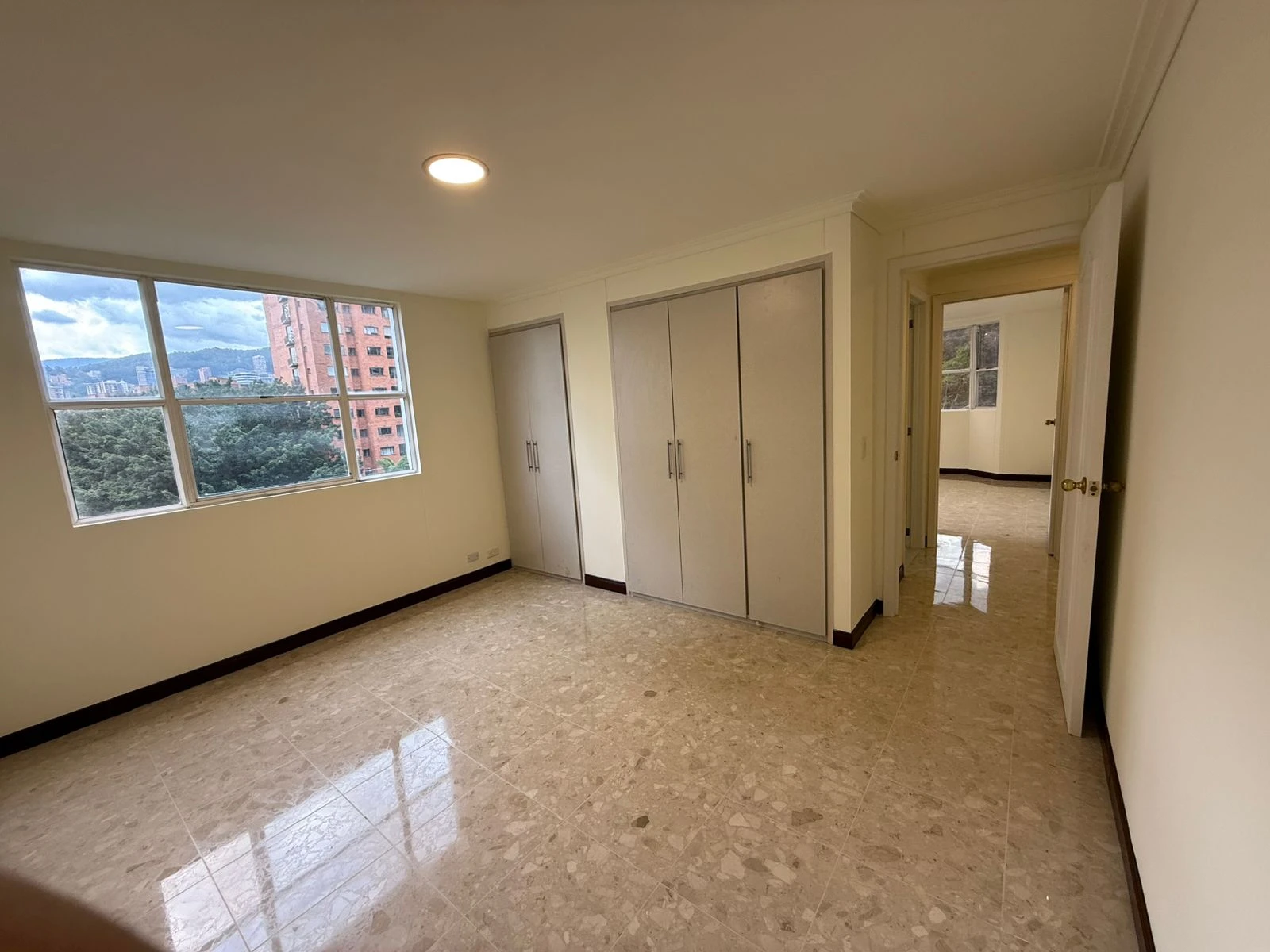 Apartamento en venta sector milla de oro