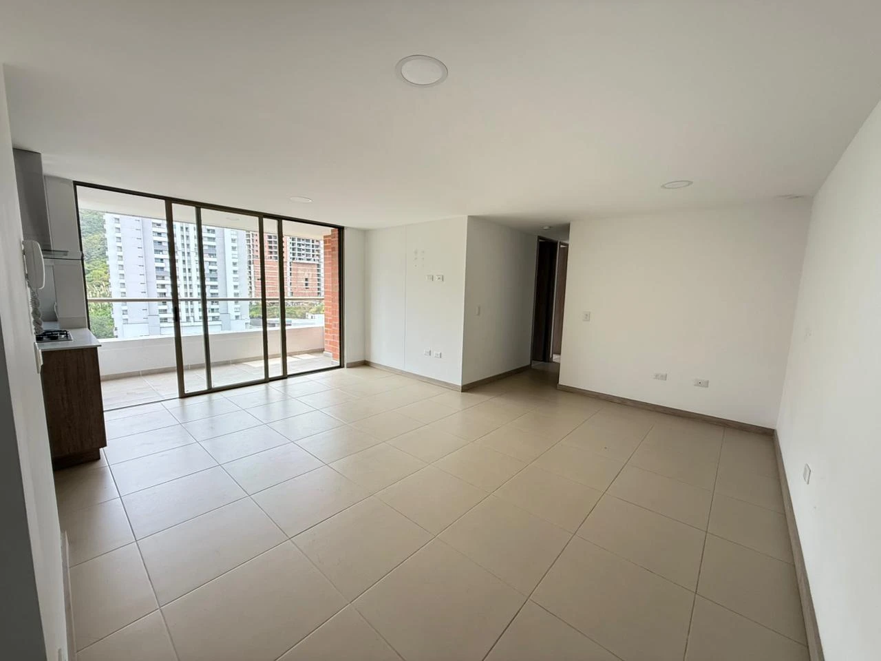 Apartamento en arriendo sector los alcazares
