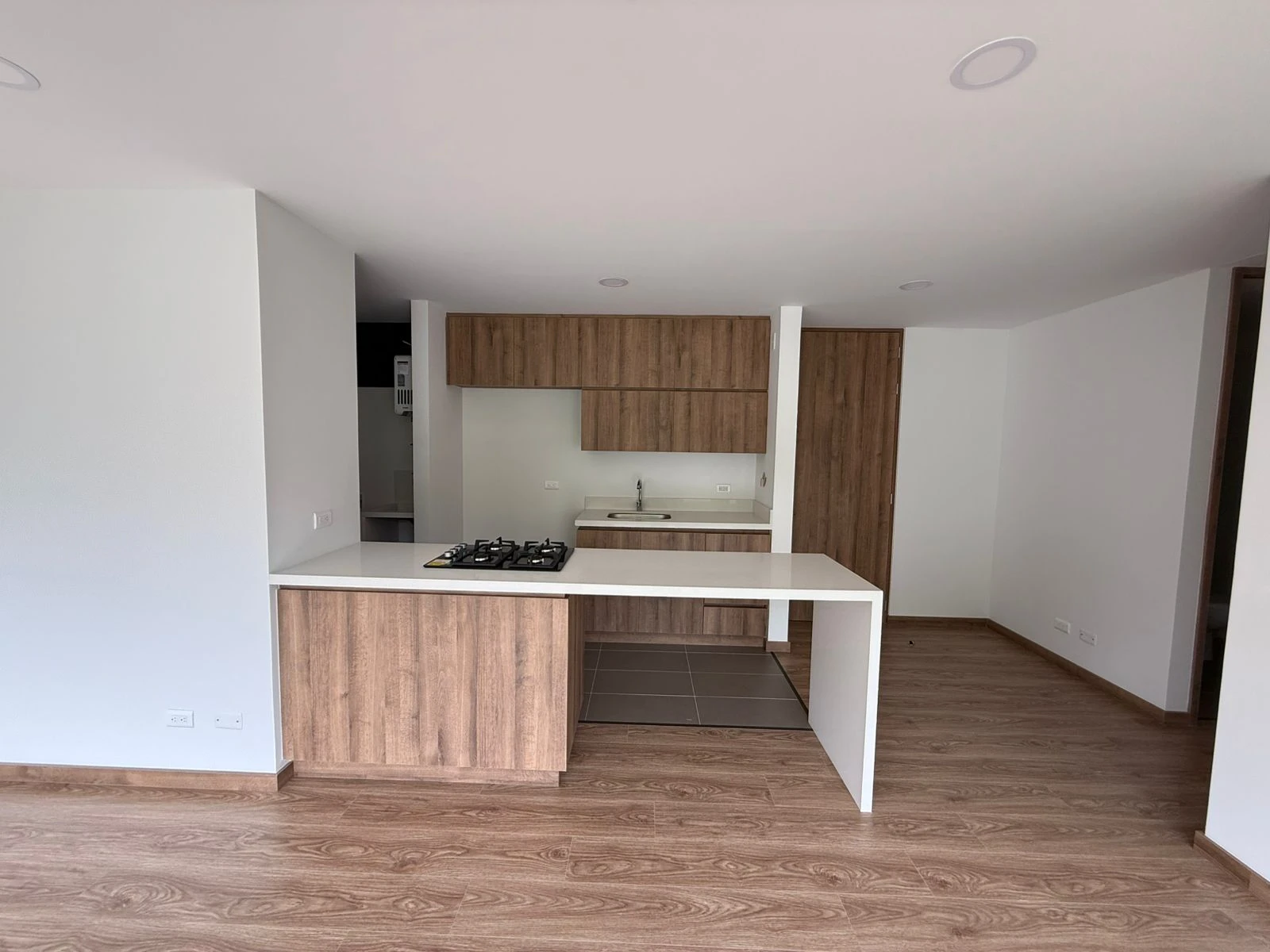 Apartamento en arriendo sector el trianón
