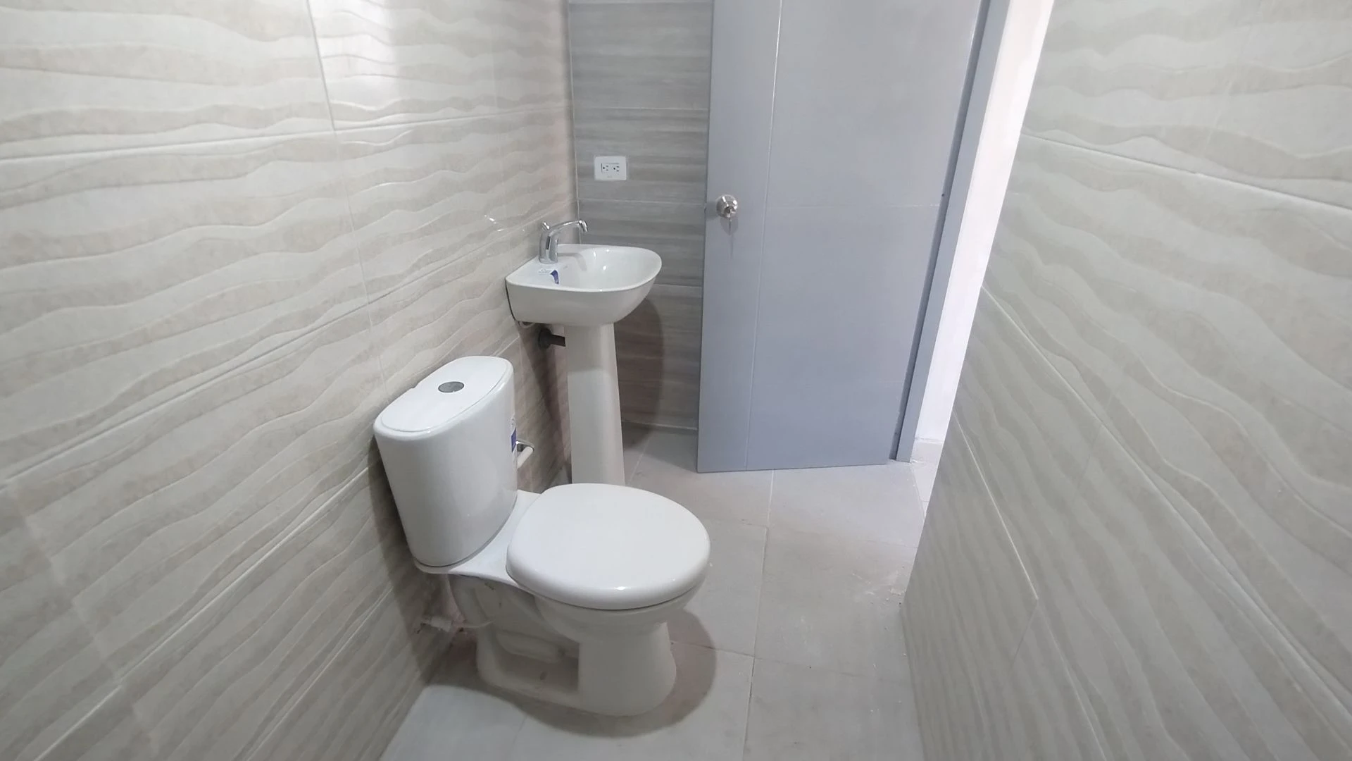 APARTAMENTO EN ARRIENDO EN ALAMEDA DEL RÍO - BARRANQUILLA