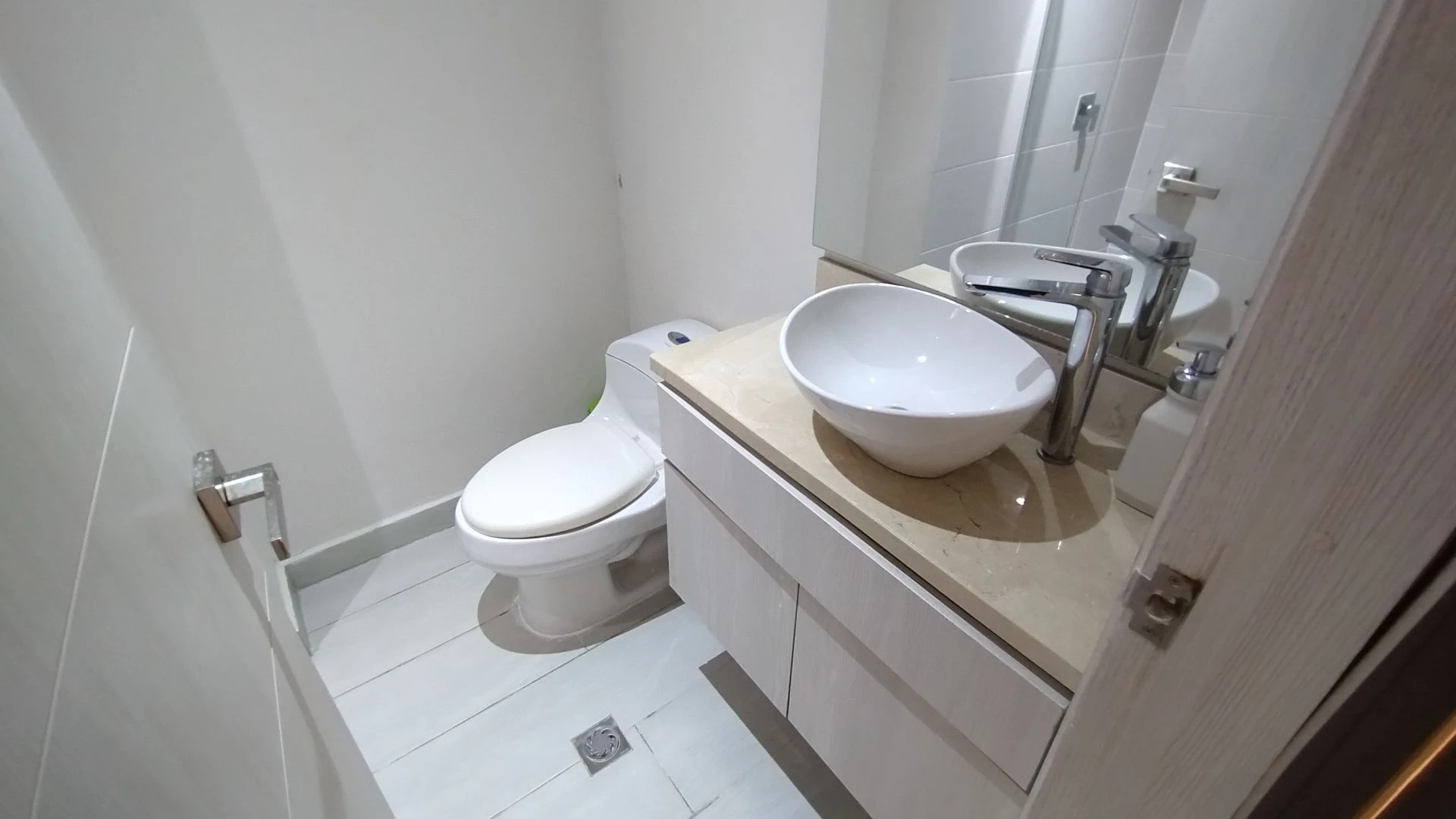 APARTAMENTO EN VENTA EN RIOMAR