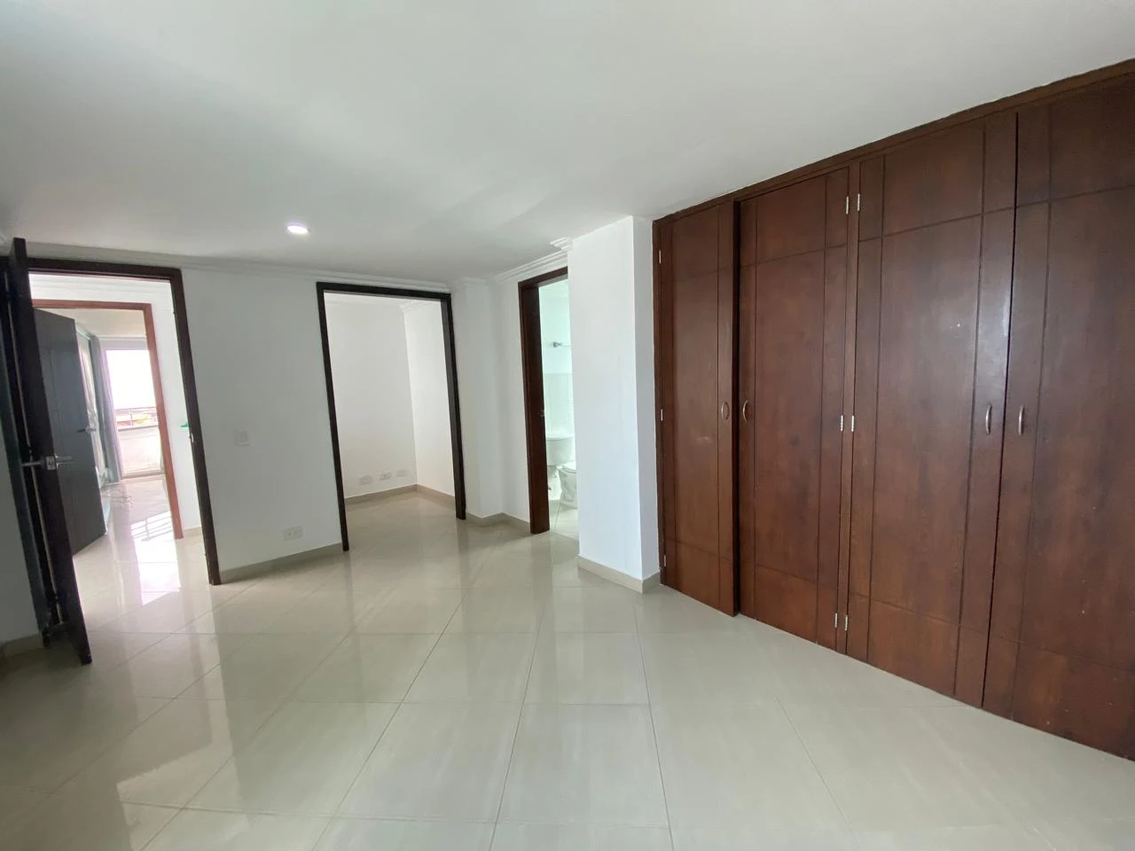 Arriendo Apartamento en el Poblado Sector la Frontera