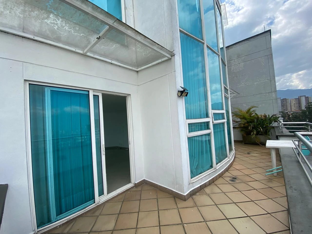 Arriendo Apartamento en el Poblado Sector la Frontera