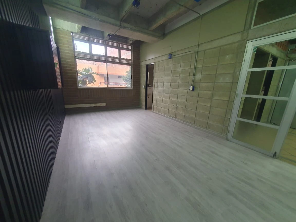 Bodega en Arriendo en Belén la Palma, Medellín