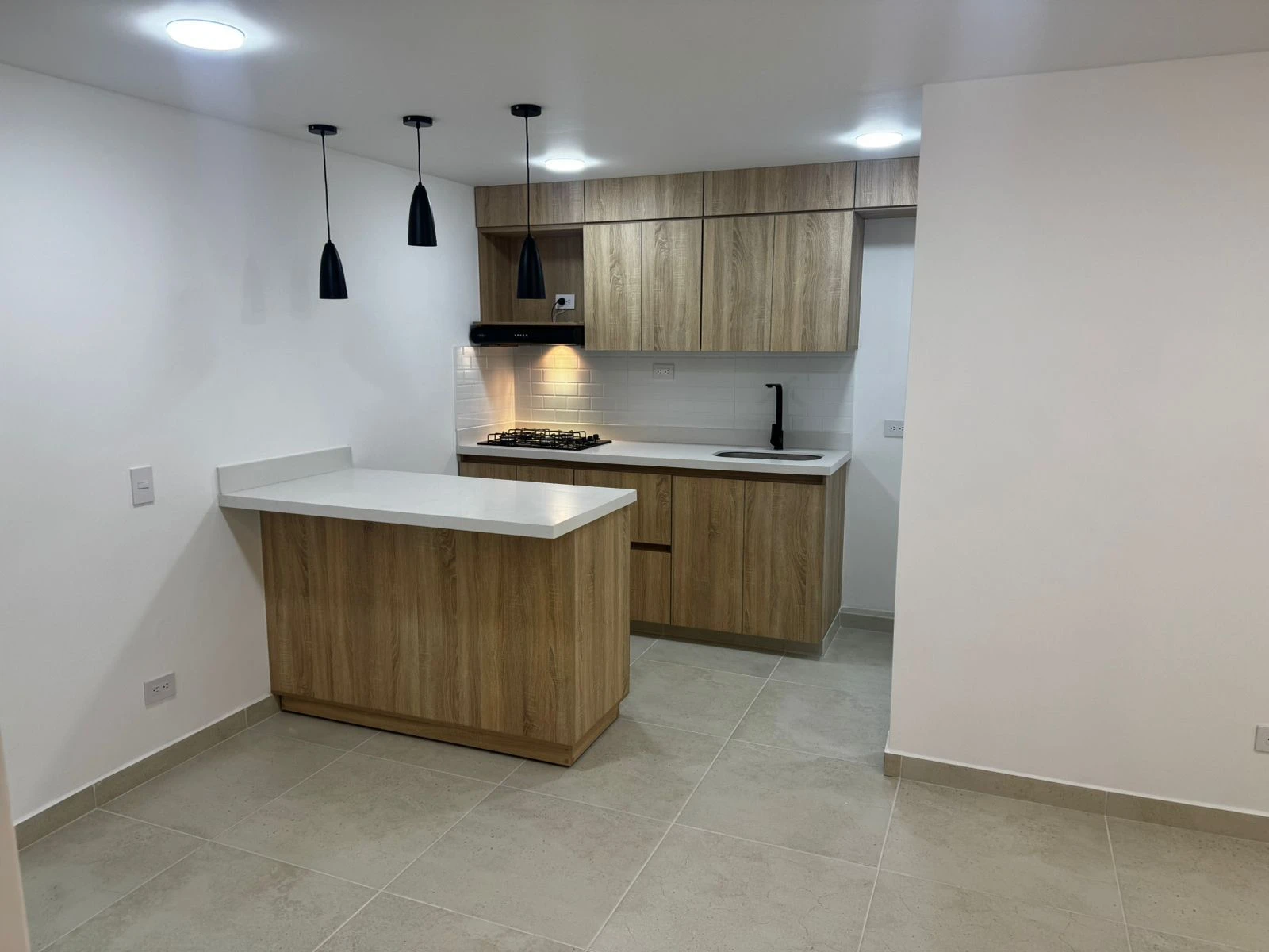 Apartamento en arriendo para estrenar sector Niquia