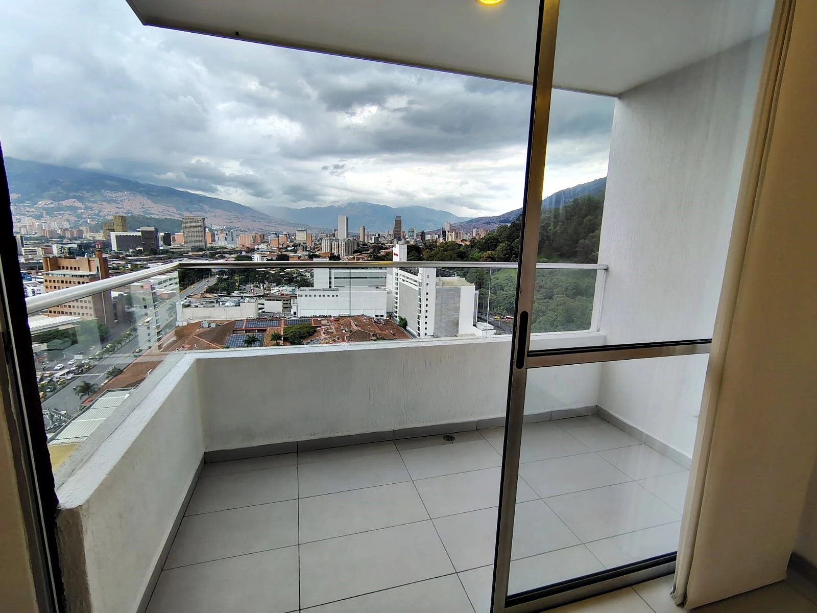 Apartamento en arriendo sector San Diego 