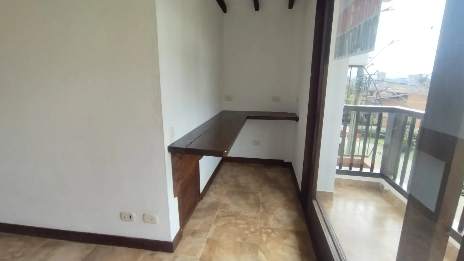 Casa en arriendo en Rionegro sector Horizontes