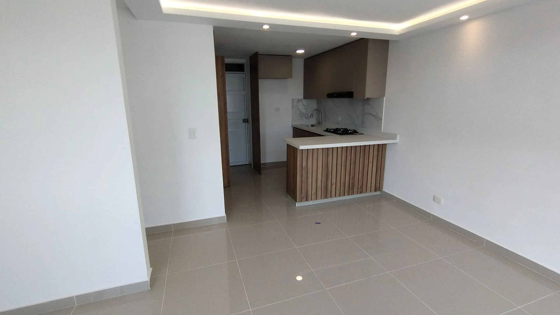 APARTAMENTO PARA ESTRENAR EN ALAMEDA DEL RÍO.