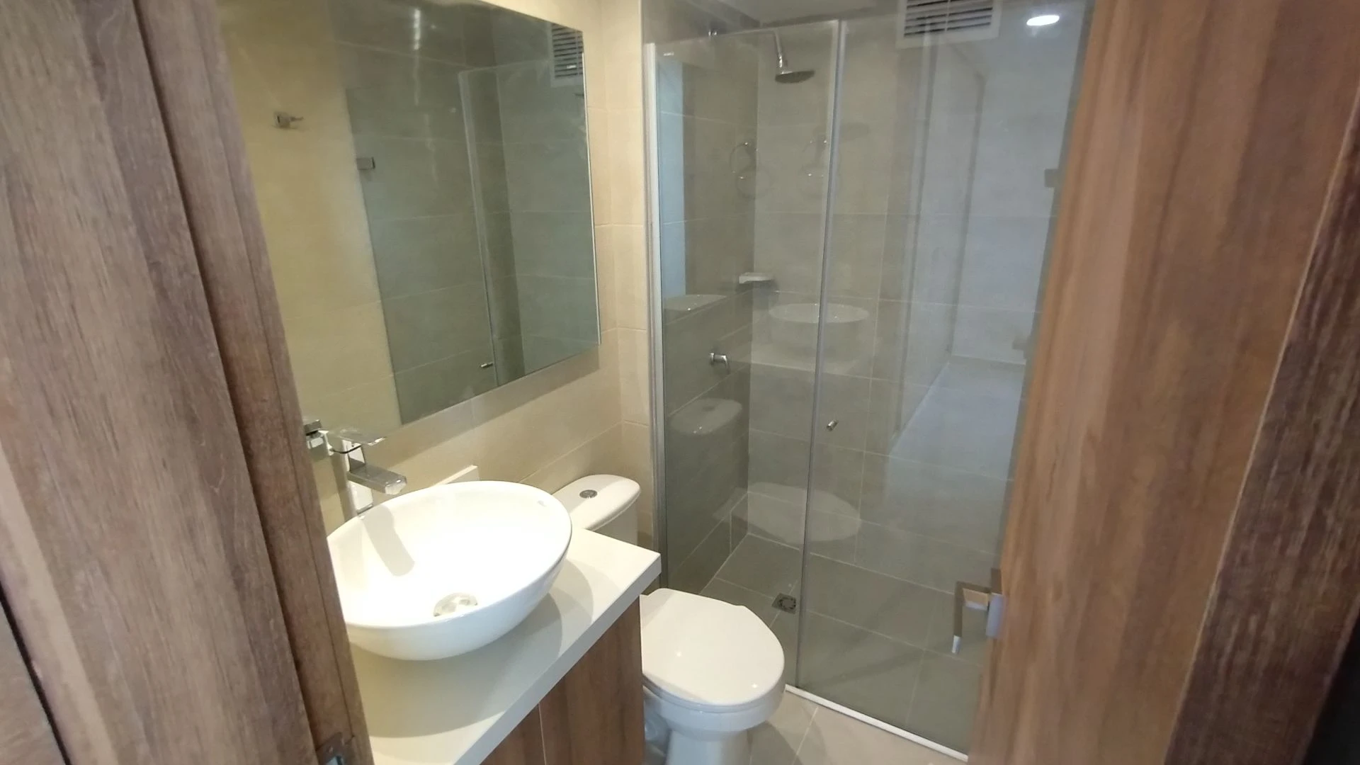 APARTAMENTO PARA ESTRENAR EN ALAMEDA DEL RÍO.