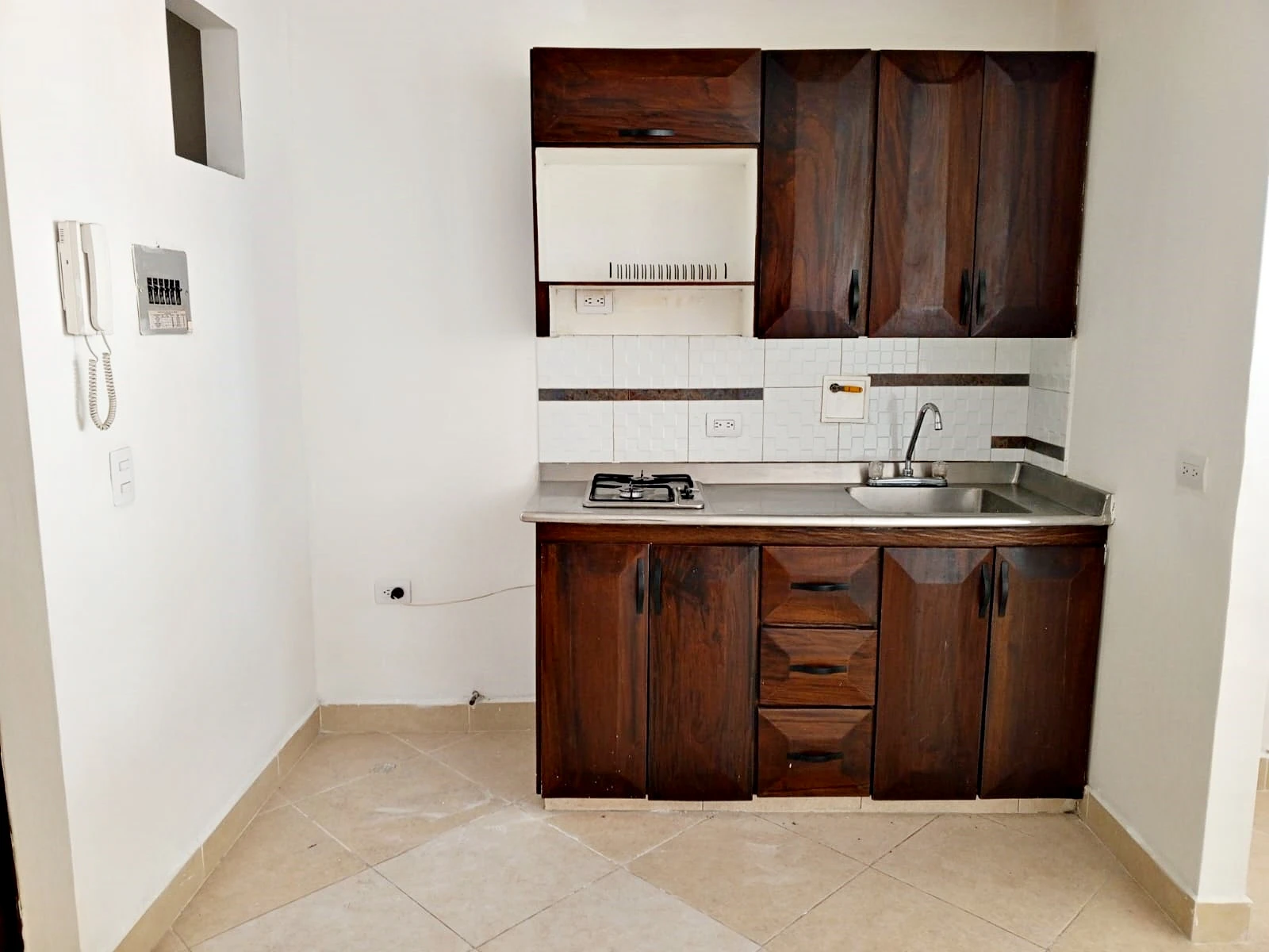 Aparta estudio en arriendo en Belén, La palma