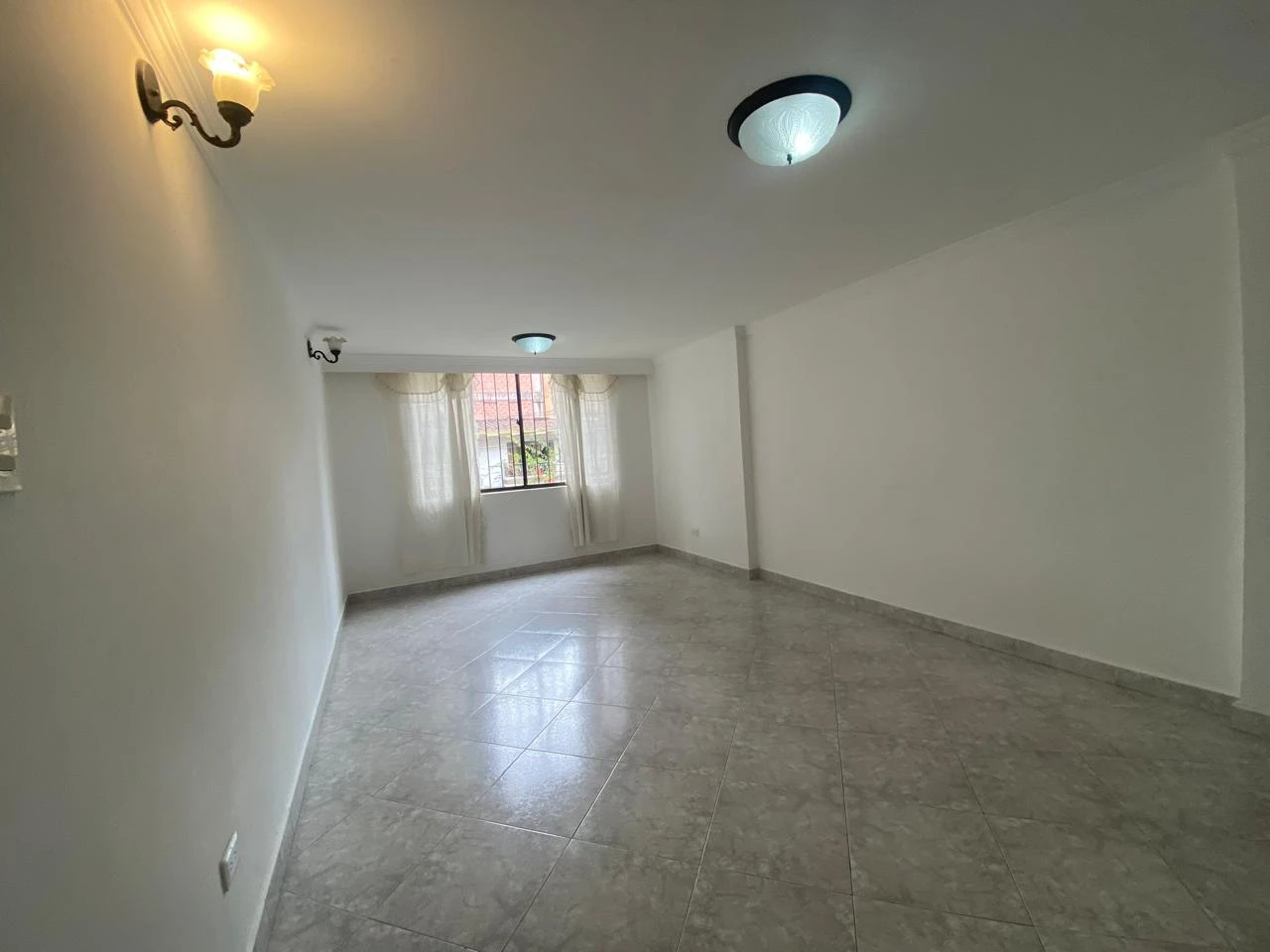 Arriendo Apartamento en Envigado Sector los Almendros