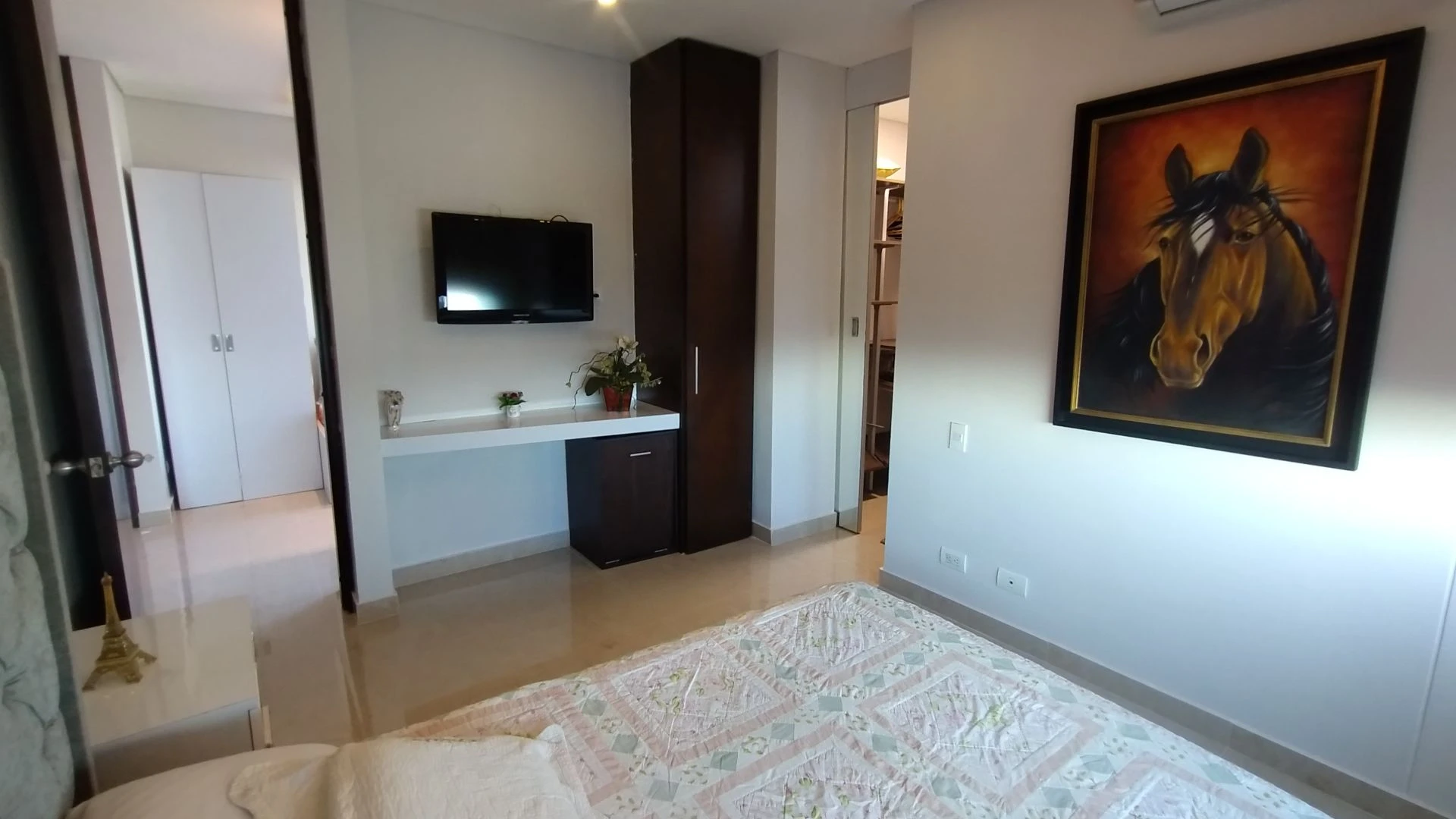 LUJOSO APARAMENTO AMOBLADO EN LA CASTELLANA - BARRANQUILLA