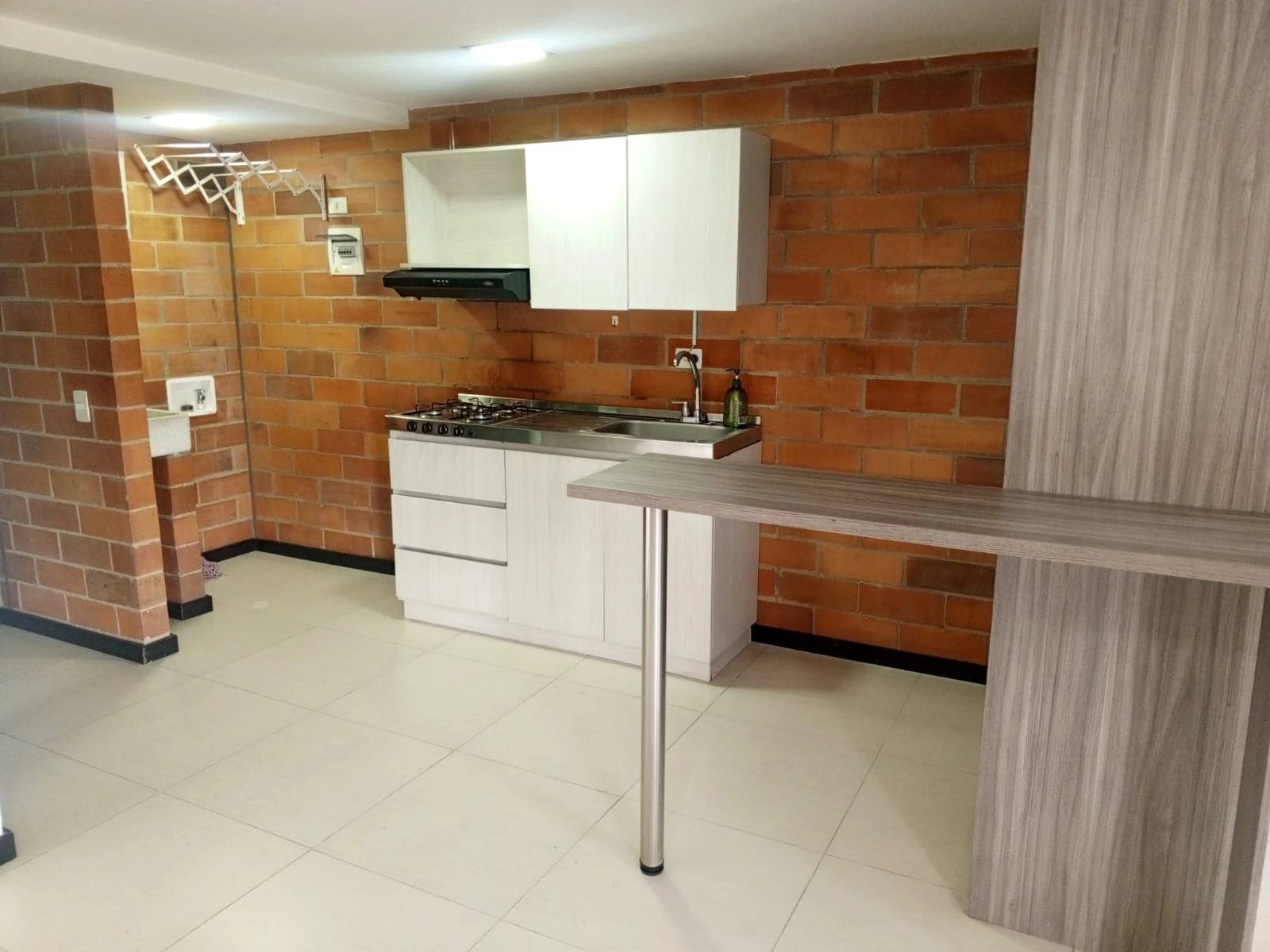 aparta estudio en arriendo en Belén Los Alpes