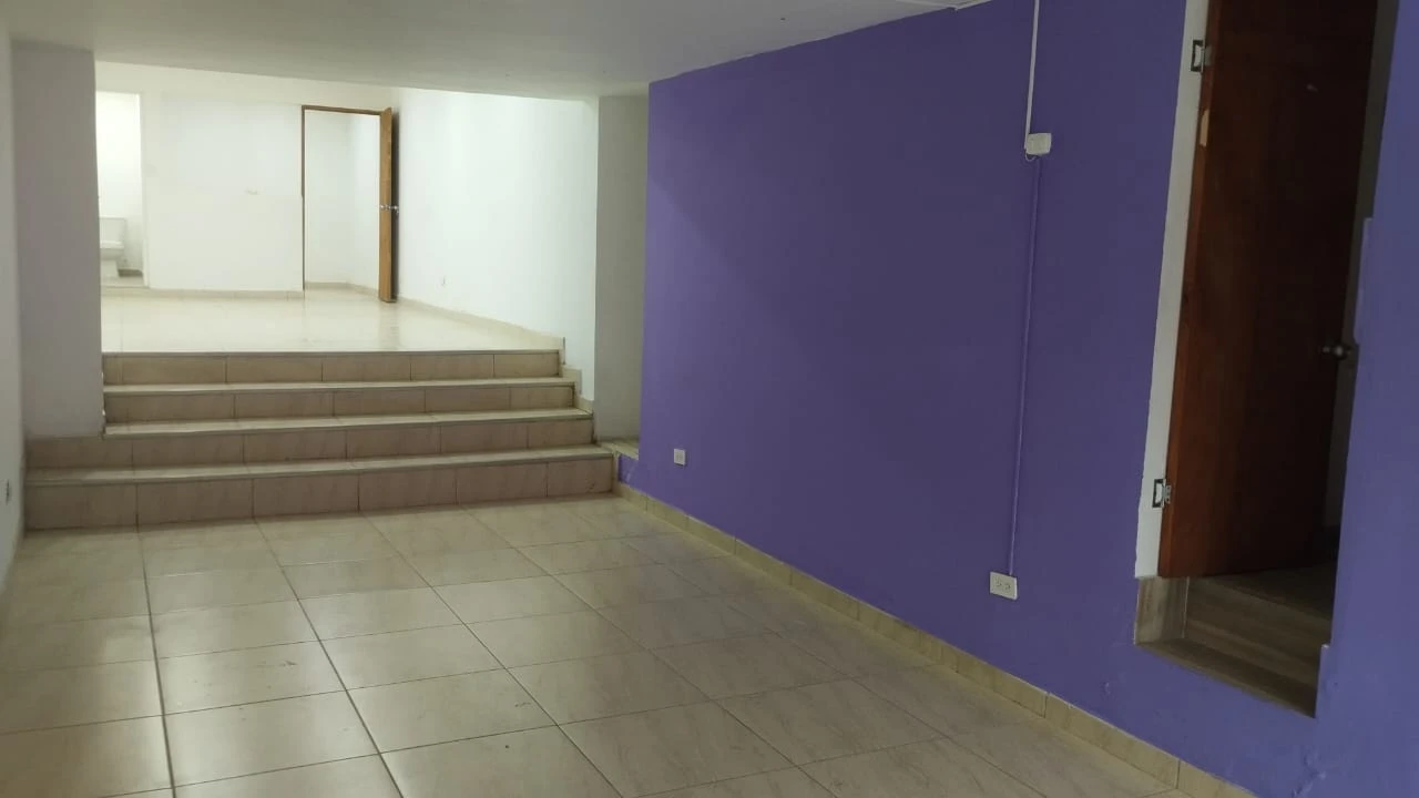 Local Comercial En Arriendo Sector Calasanz