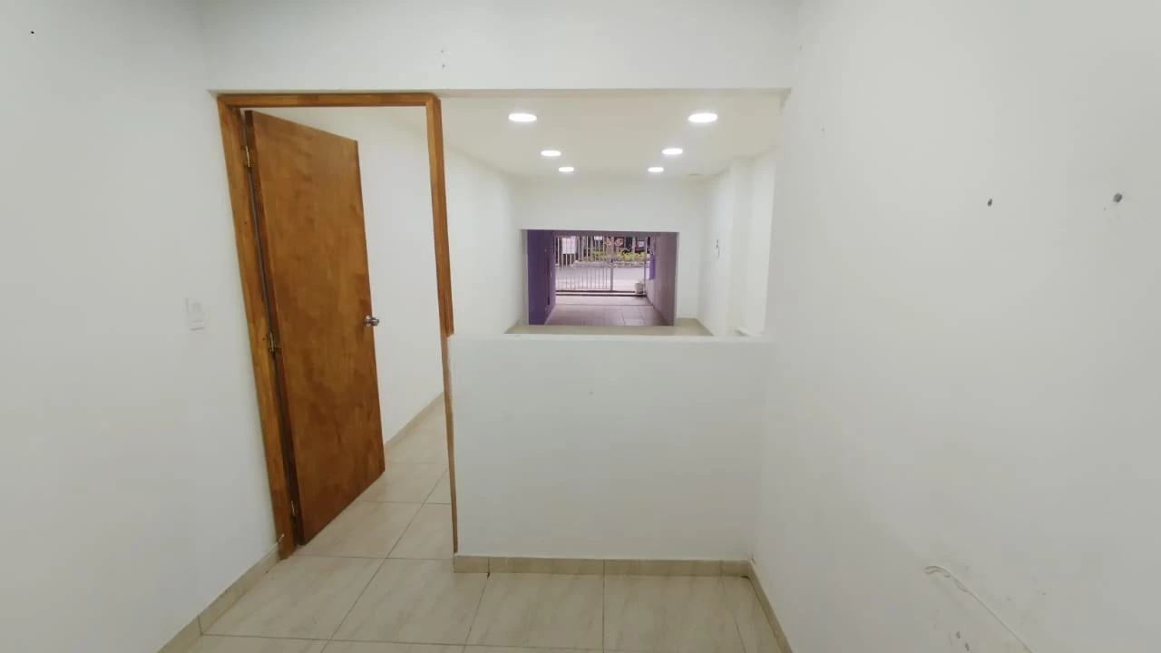 Local Comercial En Arriendo Sector Calasanz