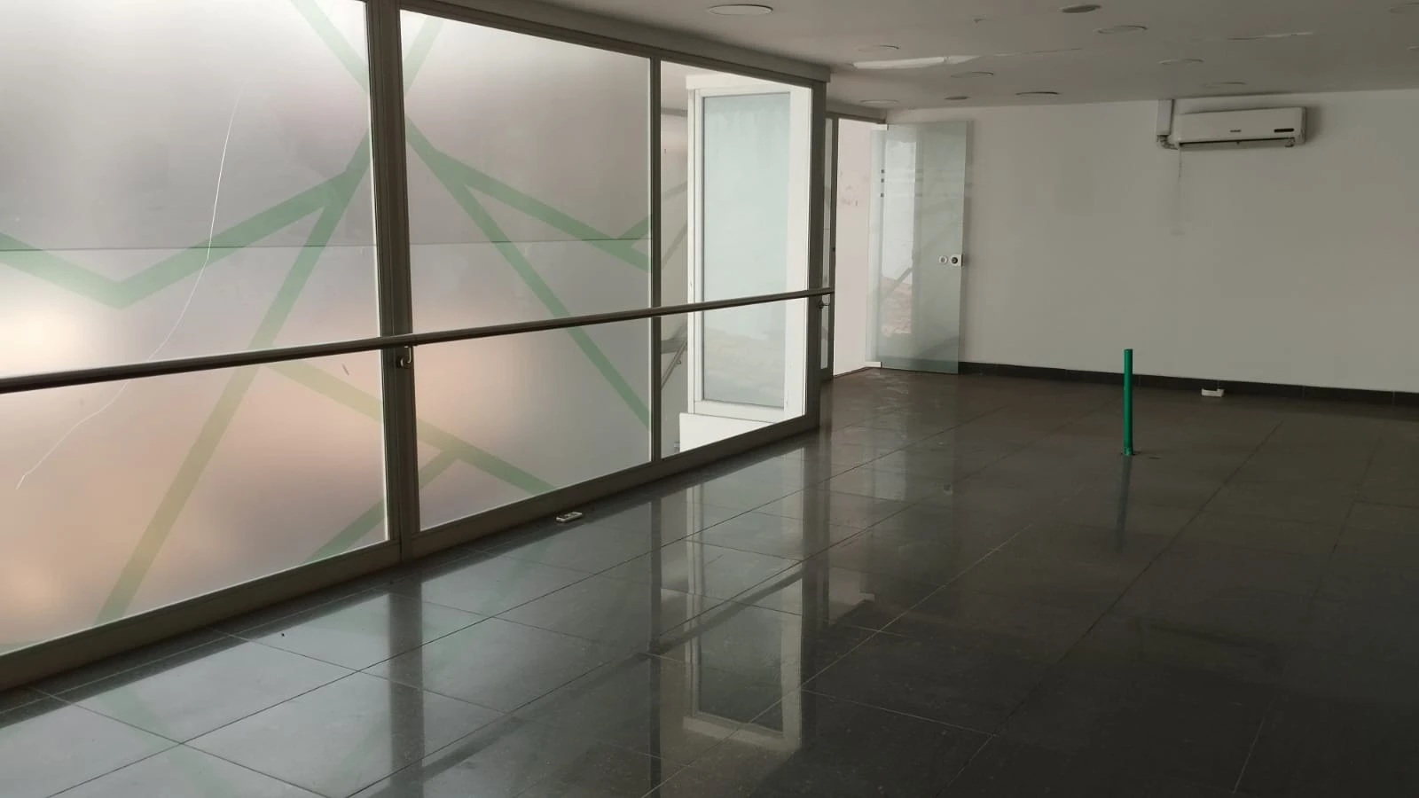 Local Comercial En Arriendo Sector Calasanz