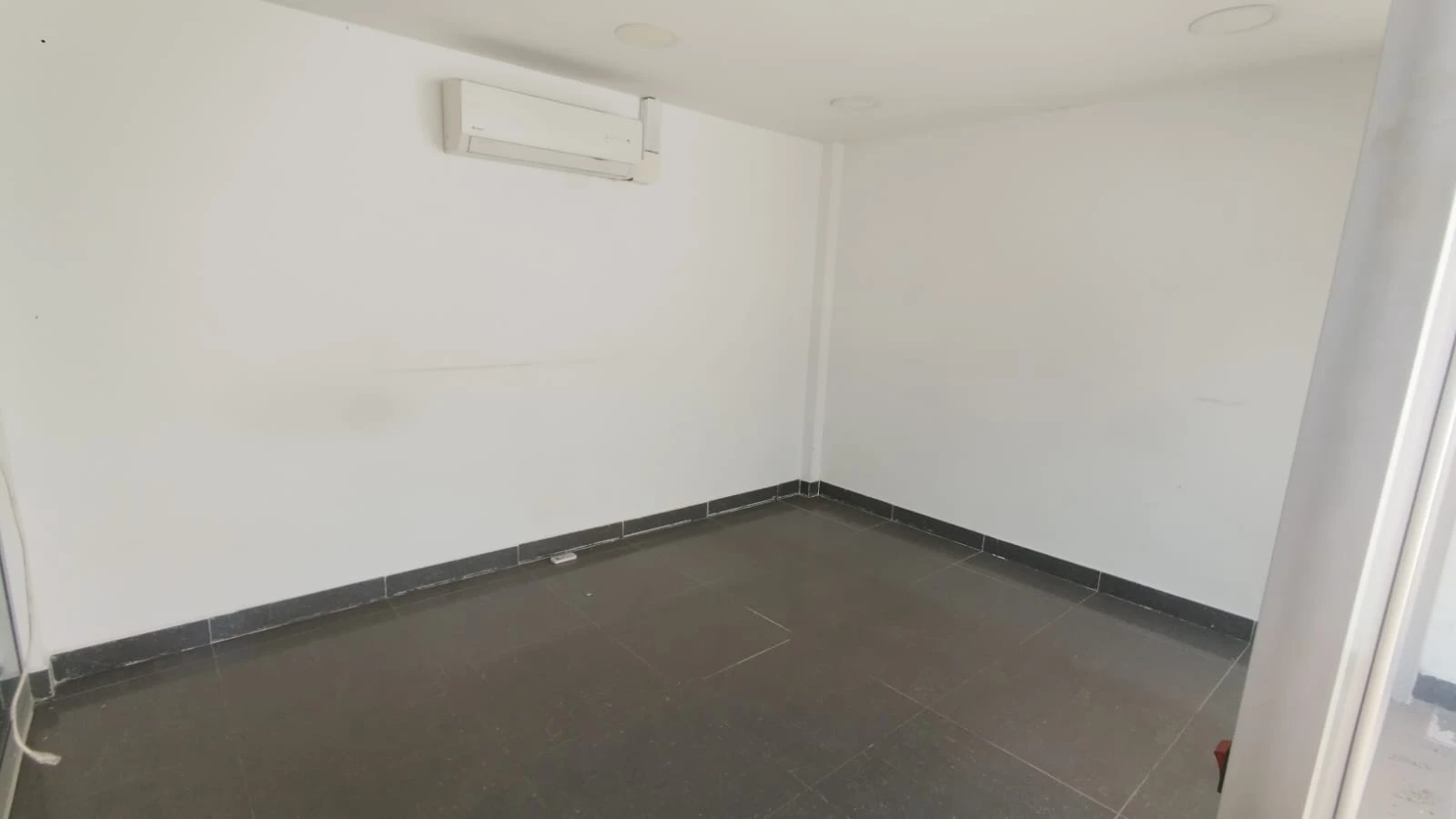 Local Comercial En Arriendo Sector Calasanz