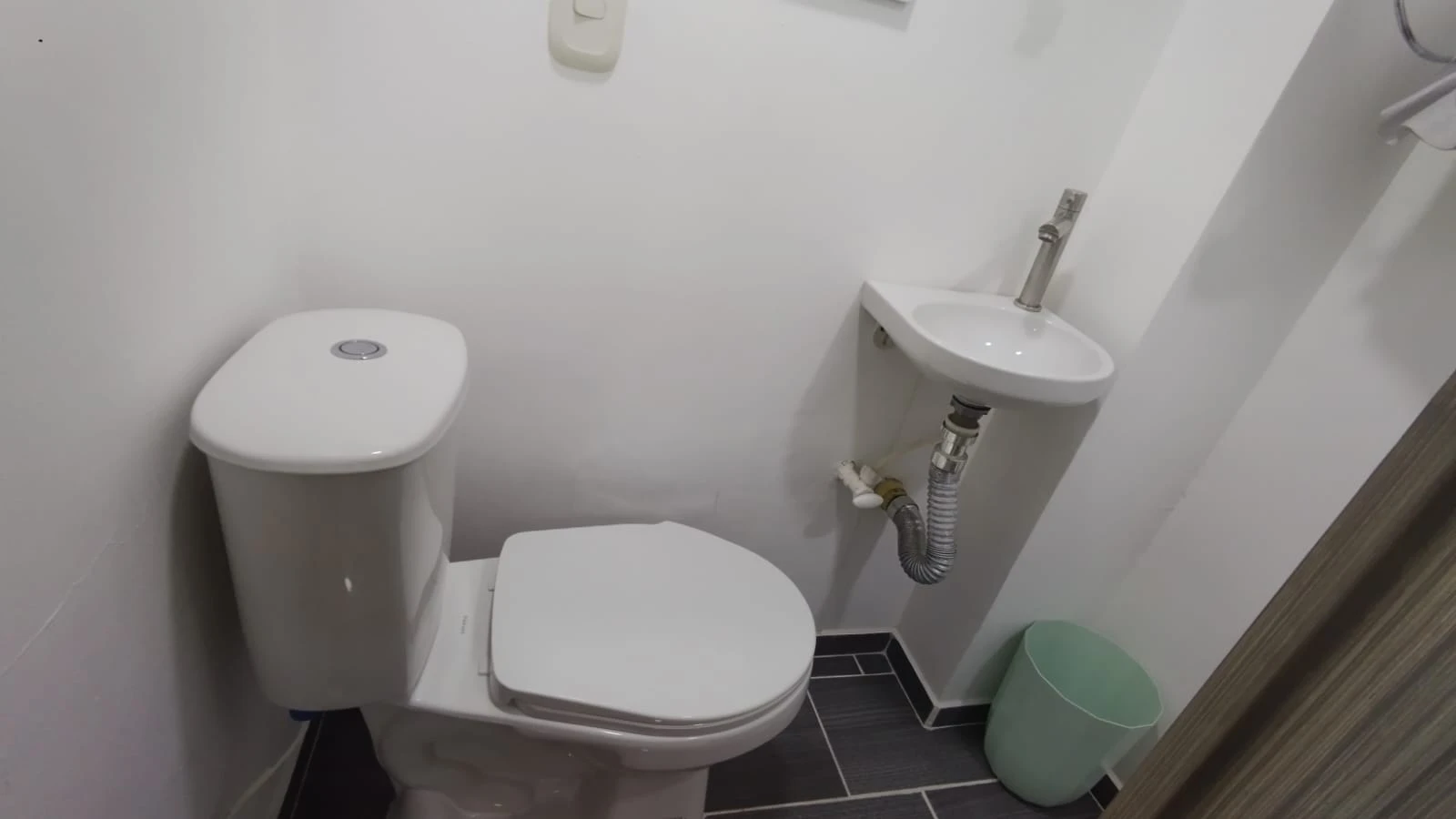 Apartaestudio Amoblado En Arriendo Sector Belén La Gloria