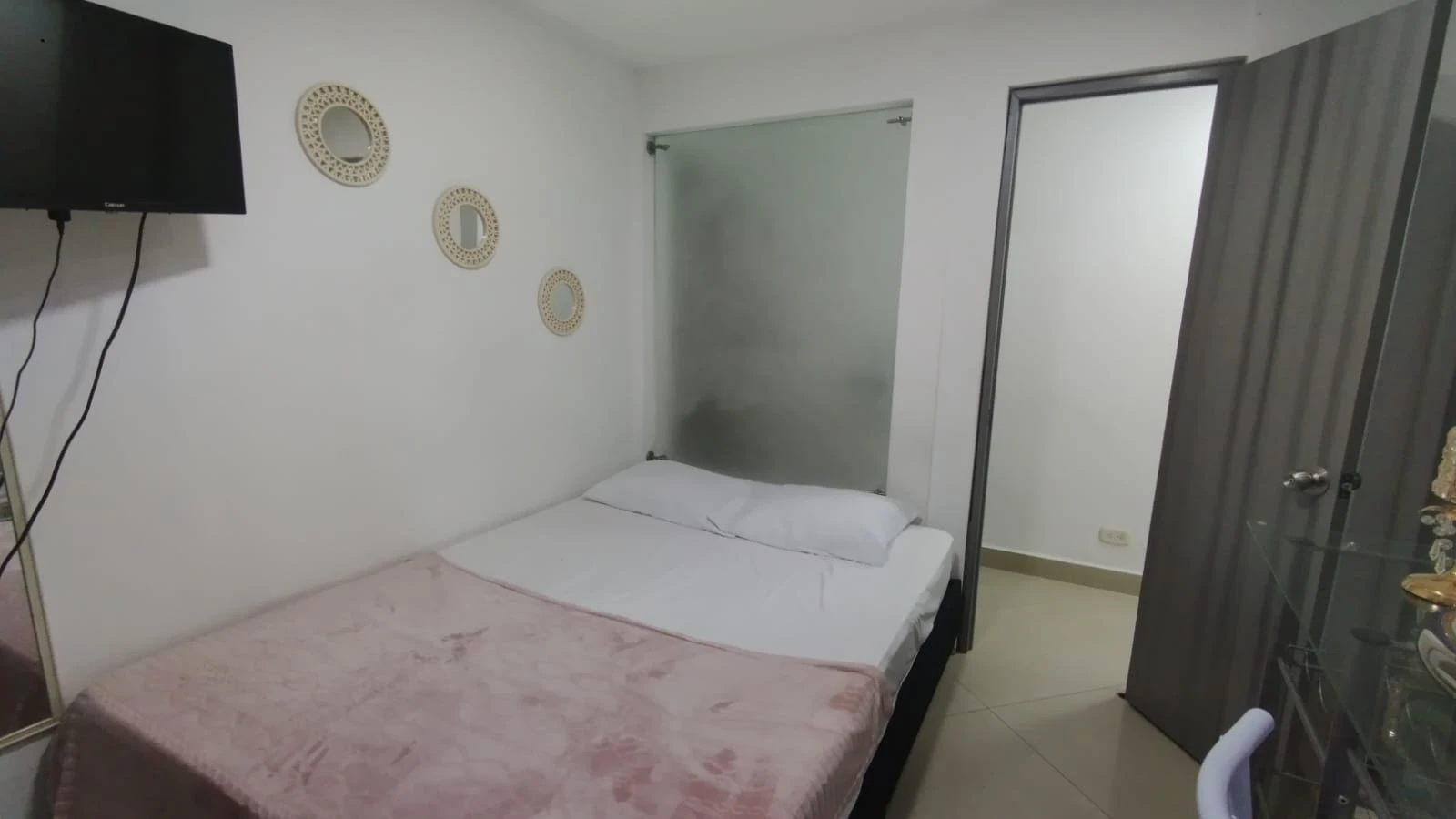 Apartaestudio Amoblado En Arriendo Sector Belén La Gloria