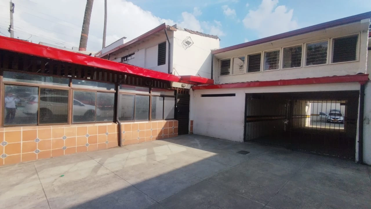 Bodega en Arriendo Sector Belén los Alpes