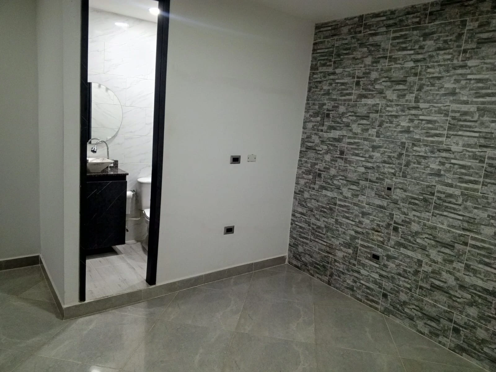 Aparta estudio en arriendo en Belén Rosales