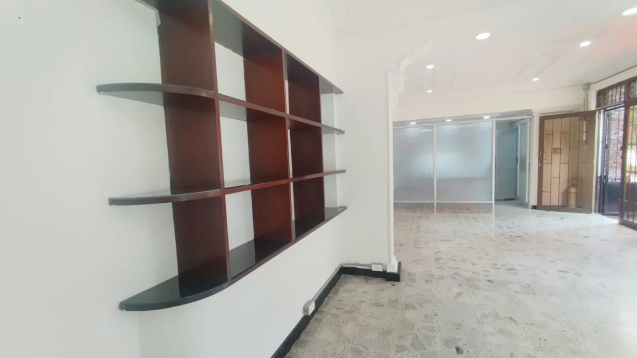 Local Comercial en Arriendo Sector Laureles