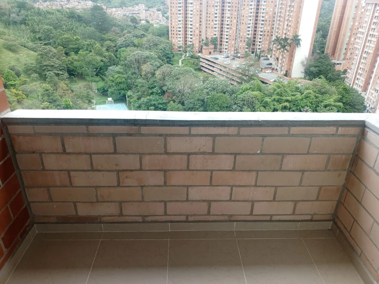 Apartamento en arriendo en Loma De Los Bernal, Belén