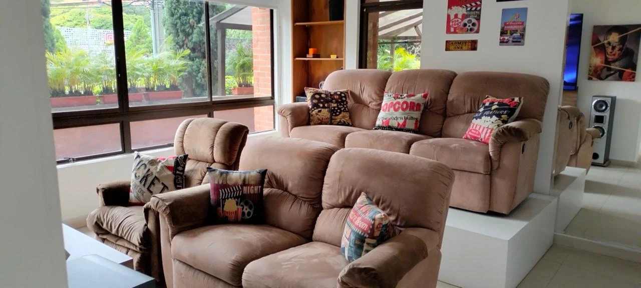 Apartamento En Venta Sector La Aguacatala