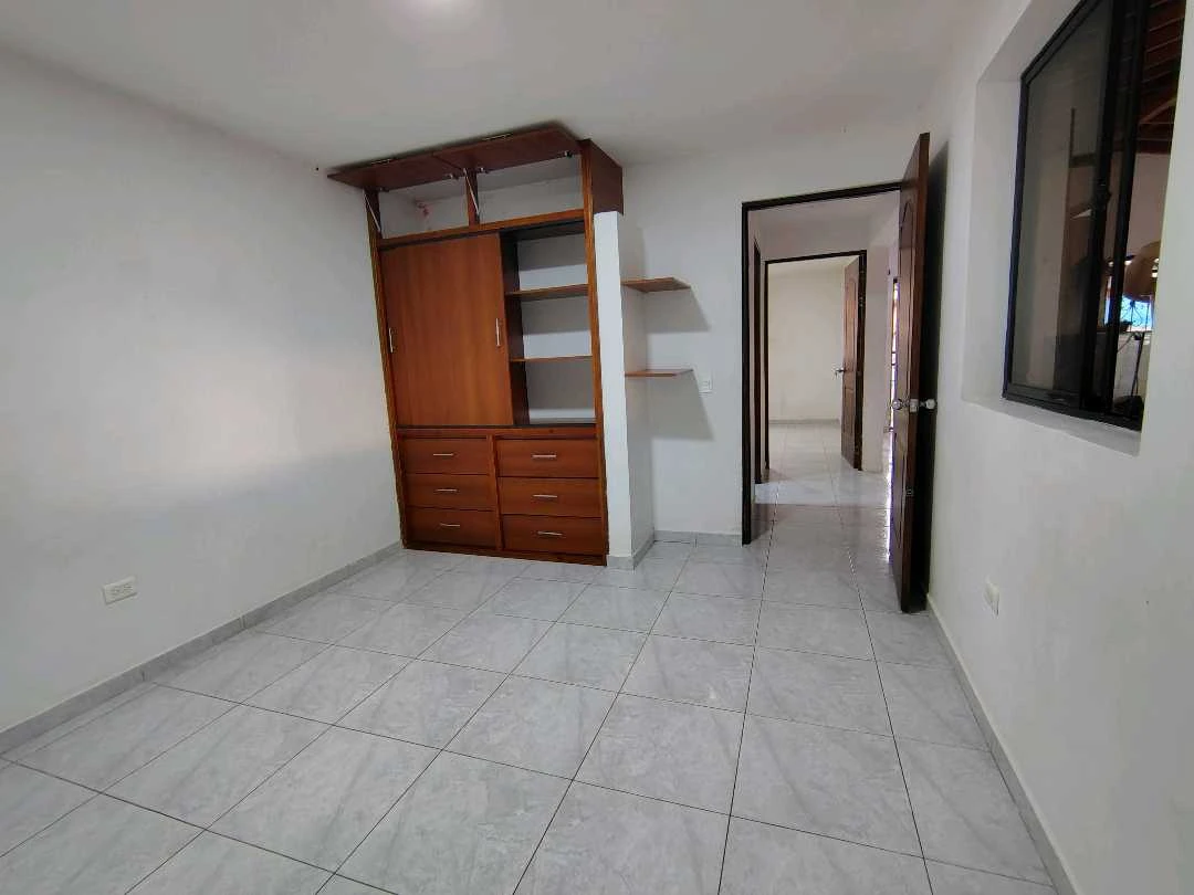 Apartamento en arriendo sector Villa Hermosa
