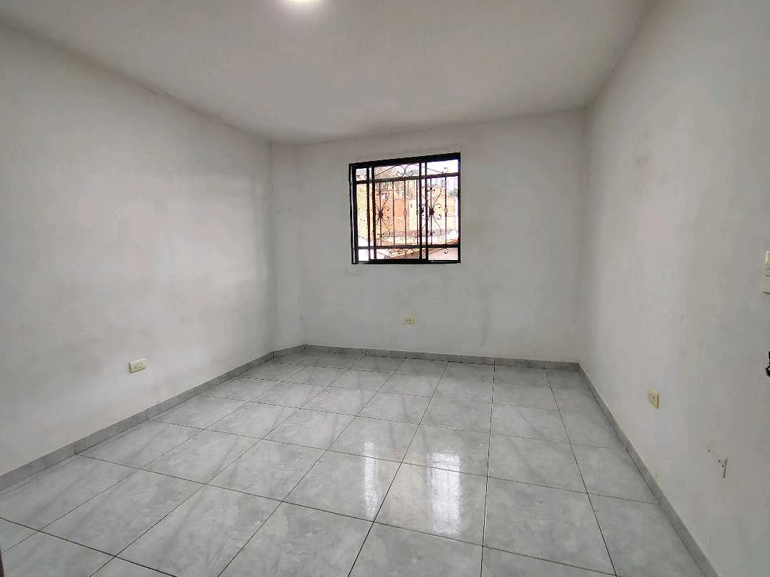 Apartamento en arriendo sector Villa Hermosa